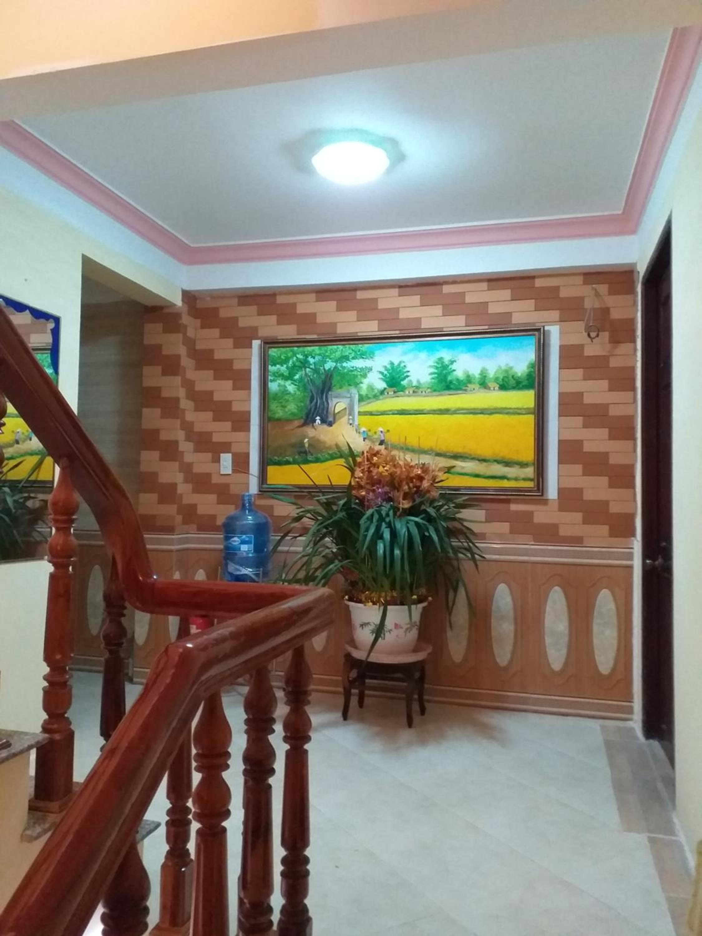 Nón Lá Guest House