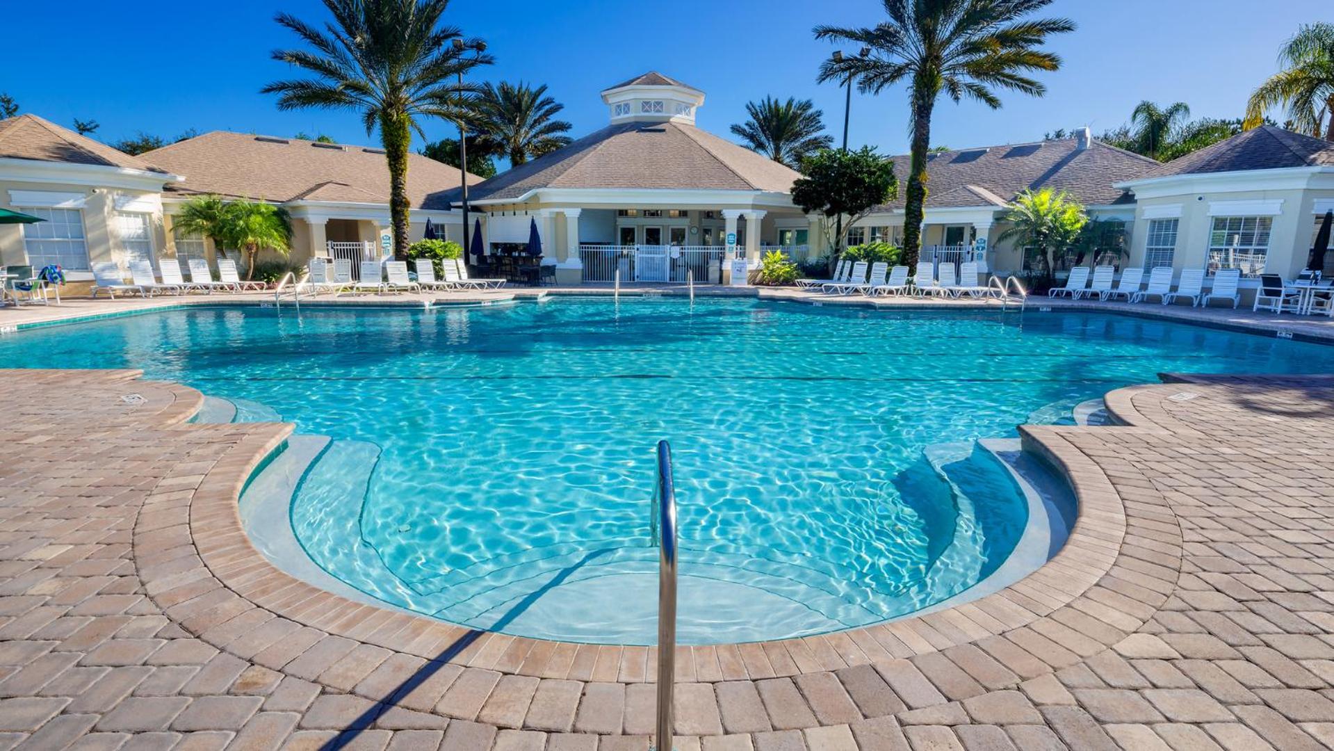 Rhapsody Palms - Family 4-bed pool home that's close to Disney view 5