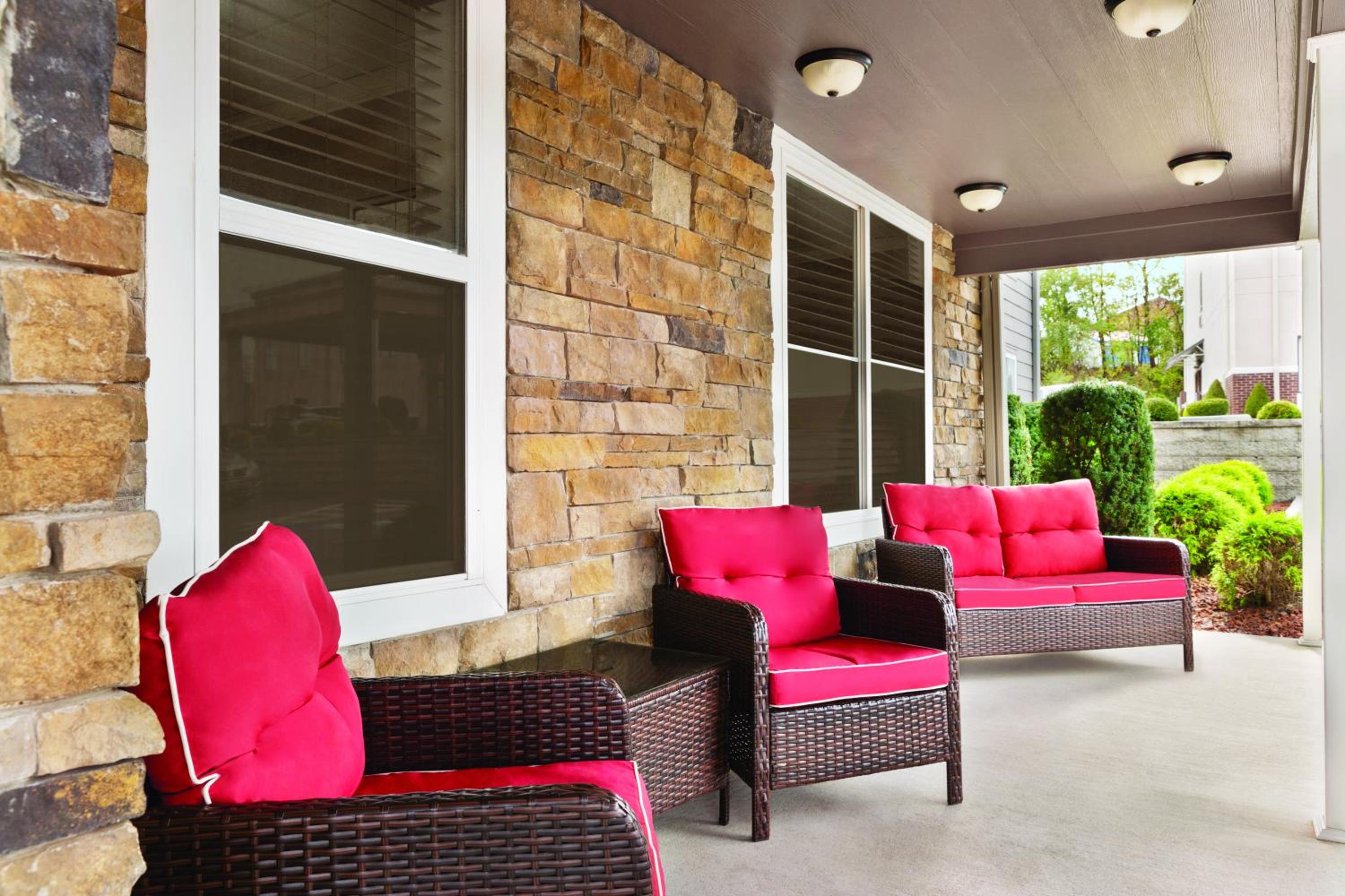 Wytheville Vacations - Country Inn Suites by Radisson, Wytheville, VA - Property Image 23