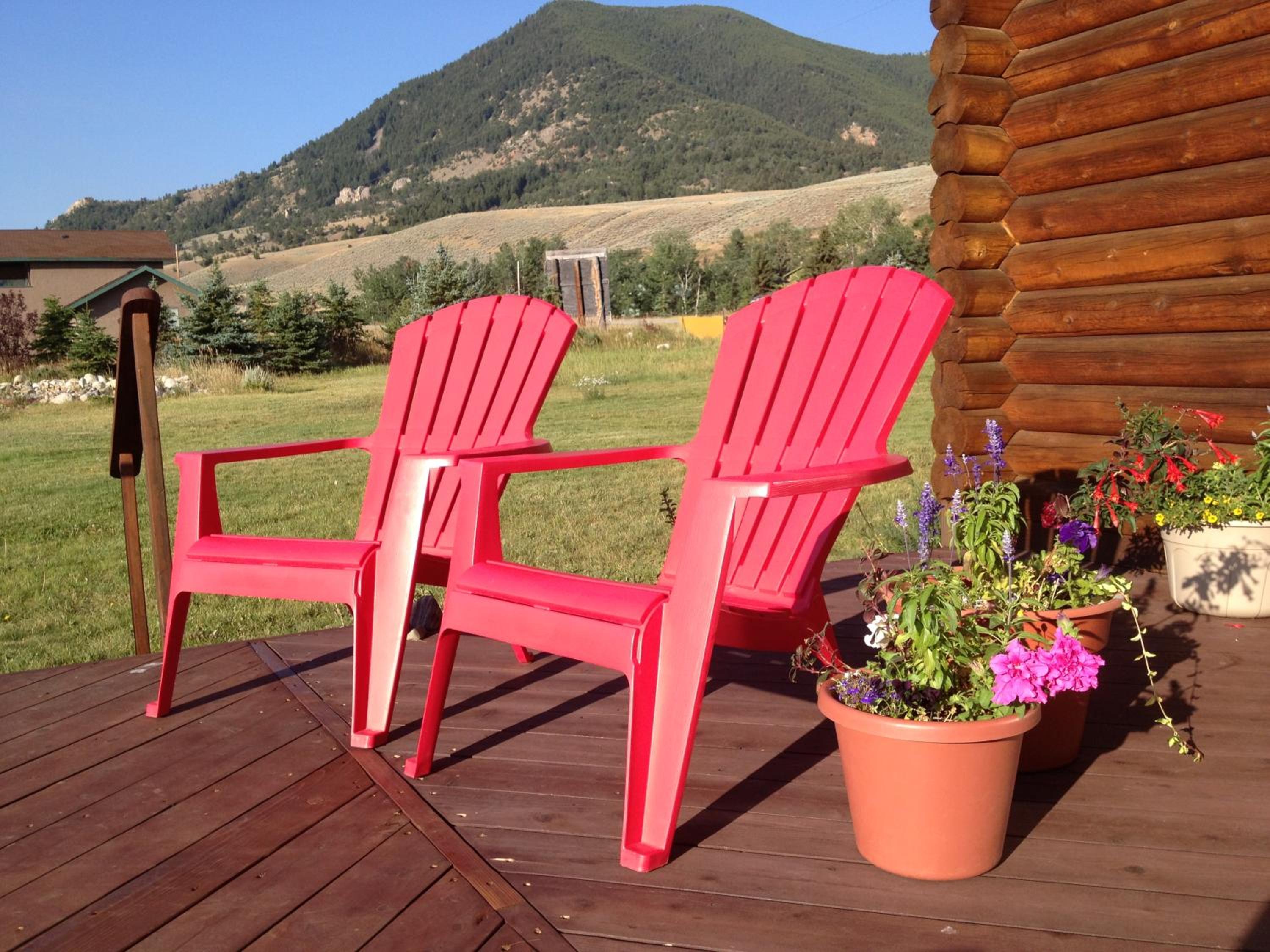 Inn on the Beartooth B&B view 4