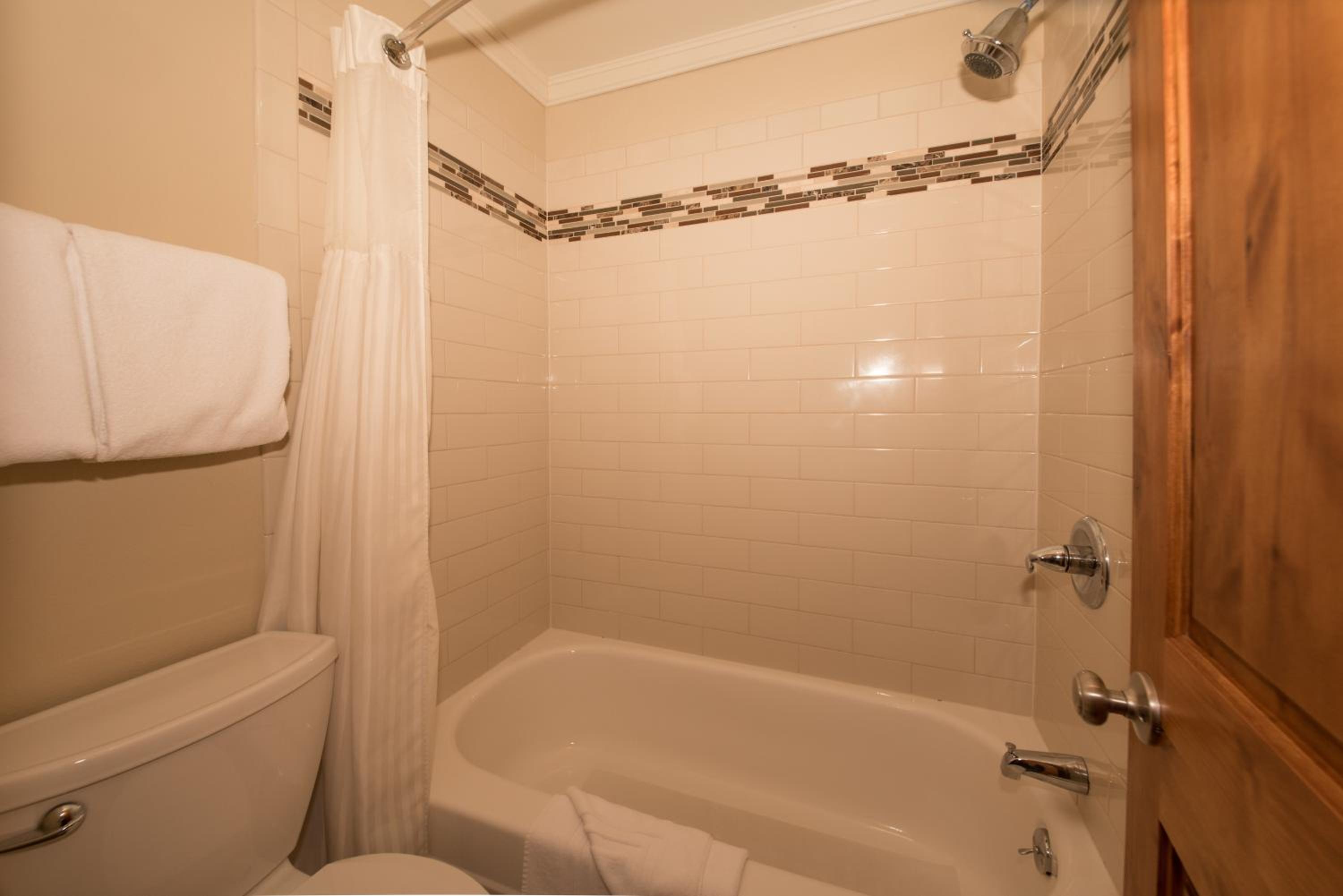 The Maxwell Inn - Property Image 22
