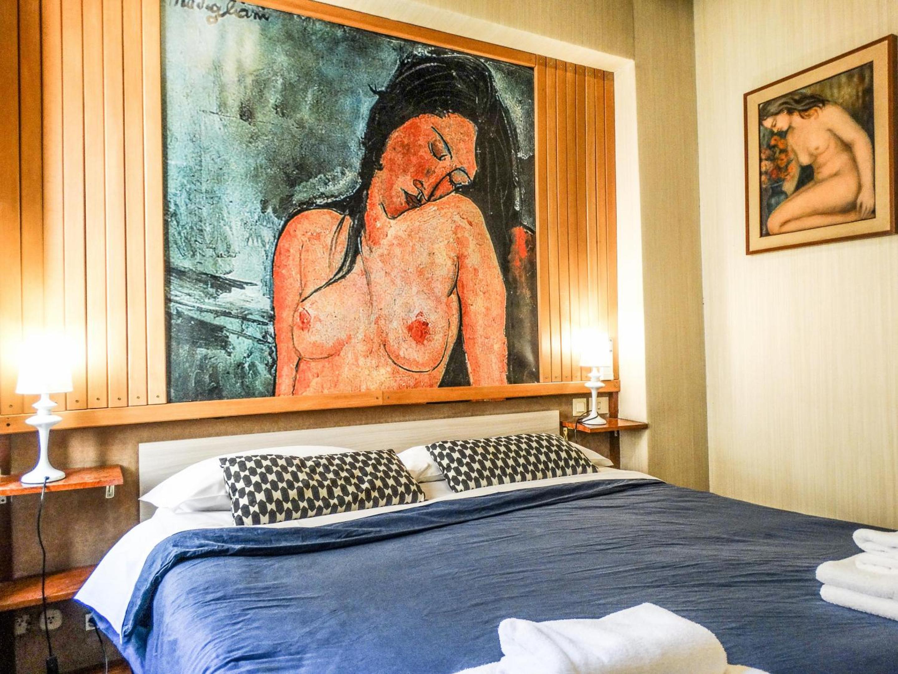 hotel room