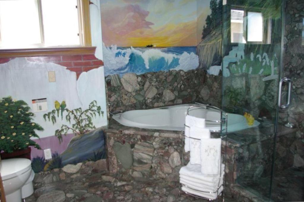 Luxury 5 Bedroom Home near SFO view 5