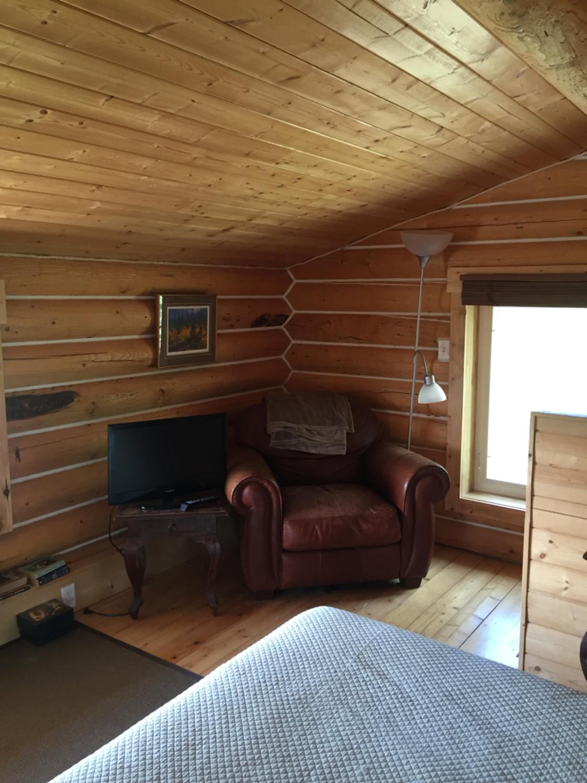 Cabins Over Crag Lake