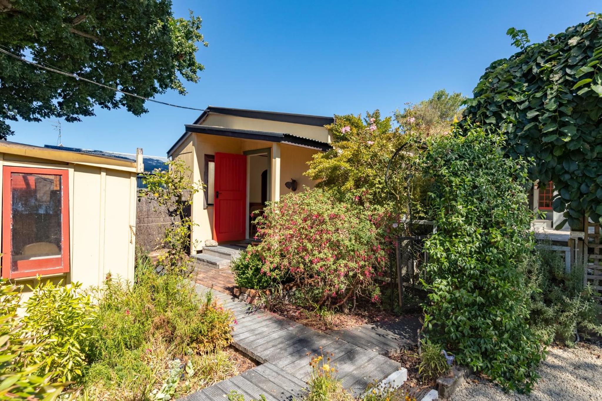 Shy Cottage and Studio