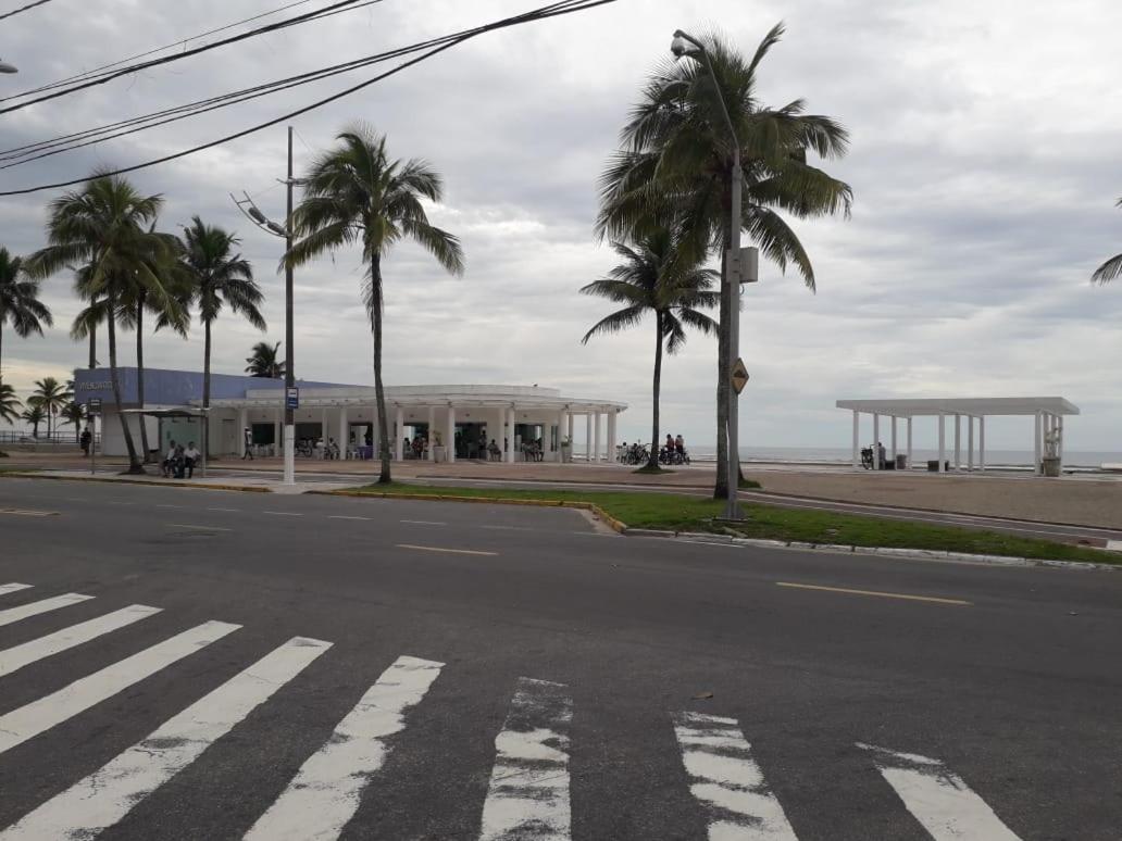Kitnet Ocian Ótima localização view 4