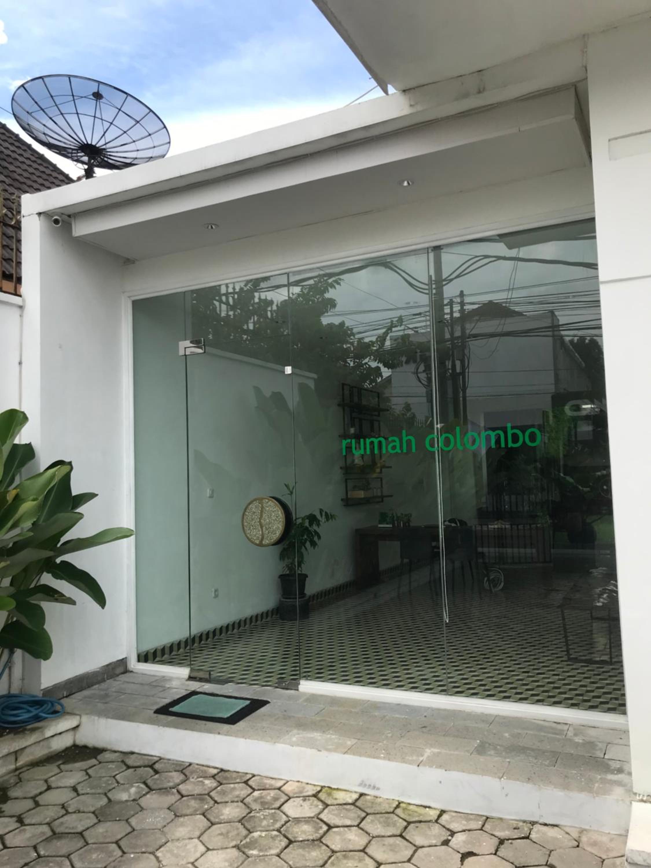RedDoorz Plus @ Demangan Gejayan view 4