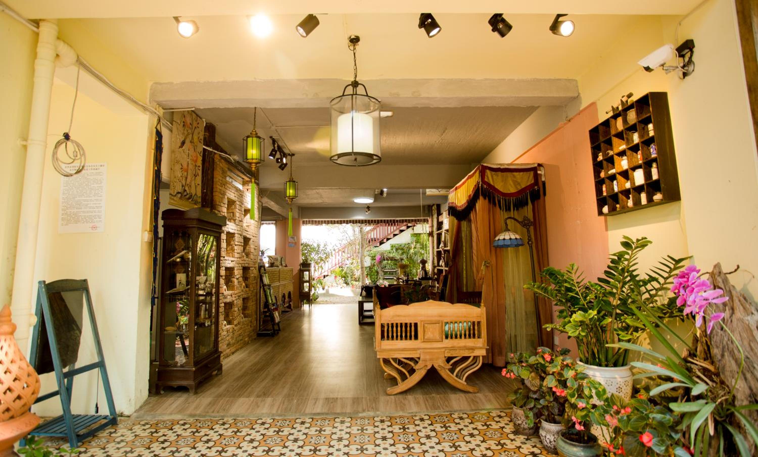 Xishuangbanna Elephant Home Guesthouse