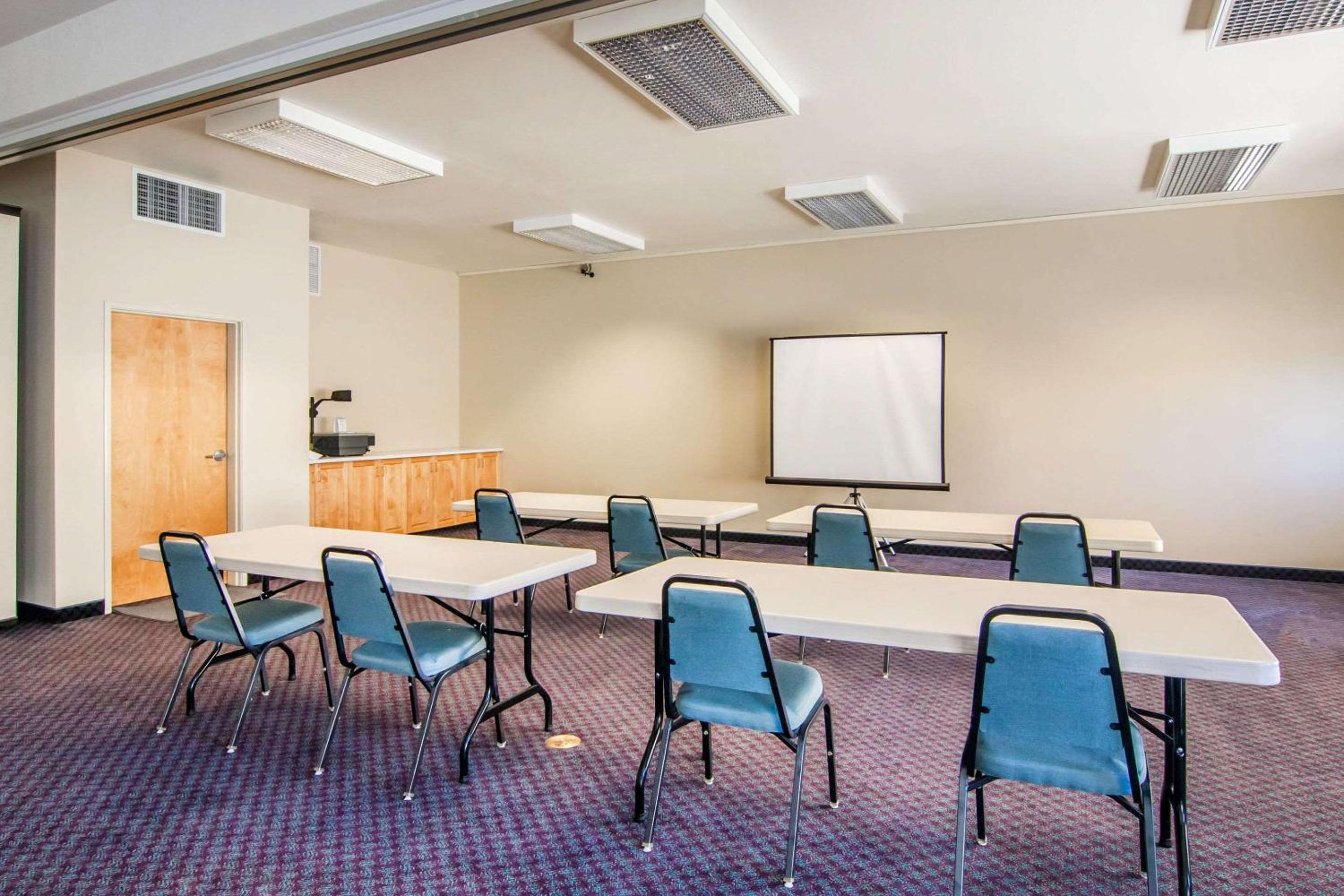 Hotel Cottage Grove Inn