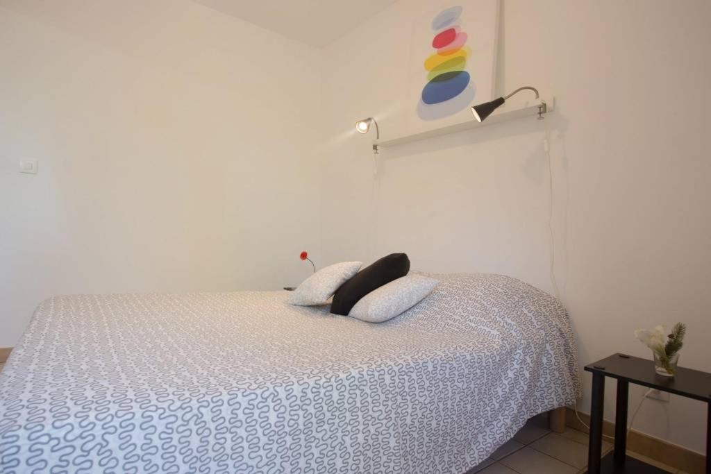 Appartement calme, clim, patio XXL, piscine&parking