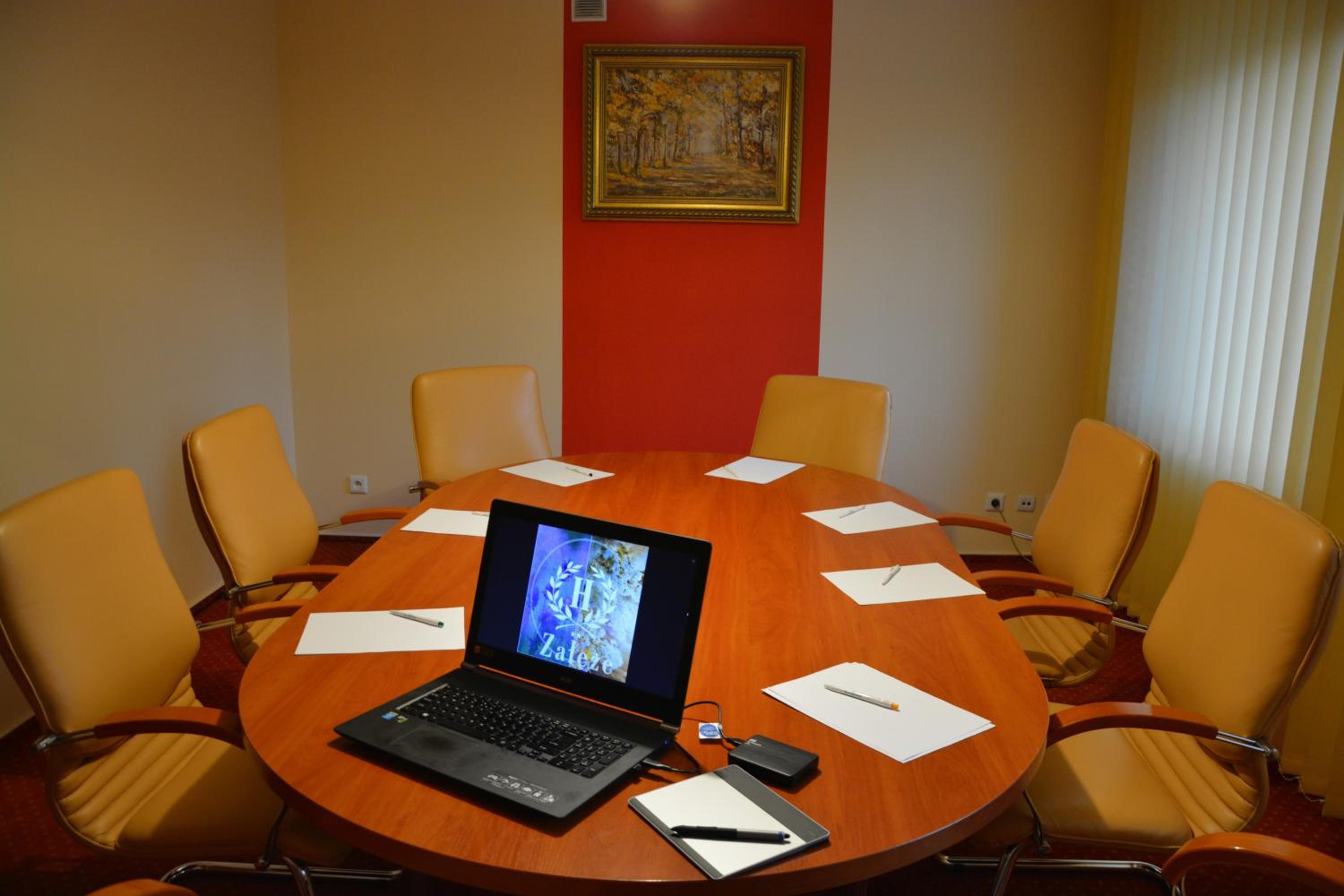 meeting & event spaces