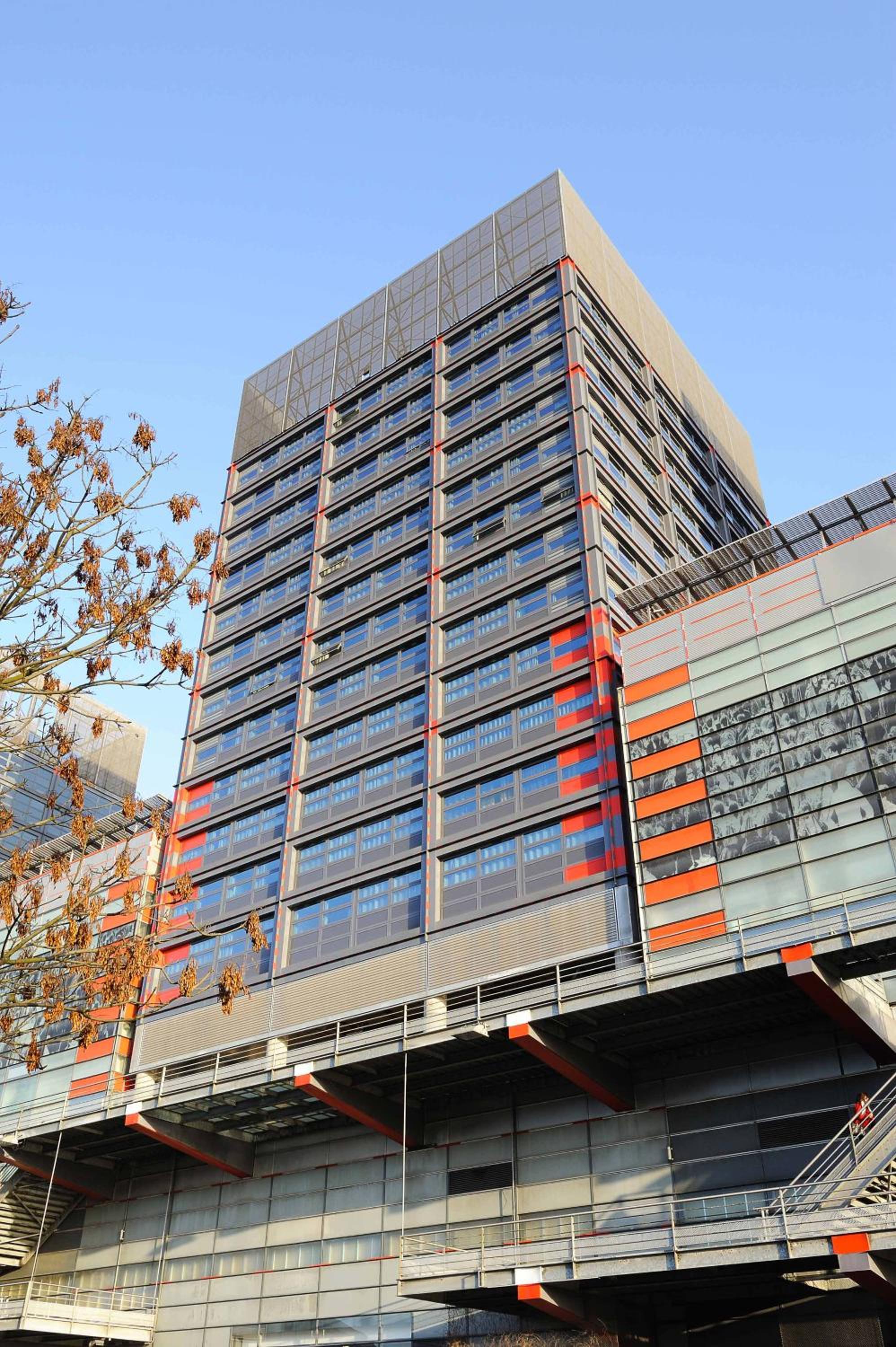 Hotel Séjours & Affaires Lille Europe - Image 1