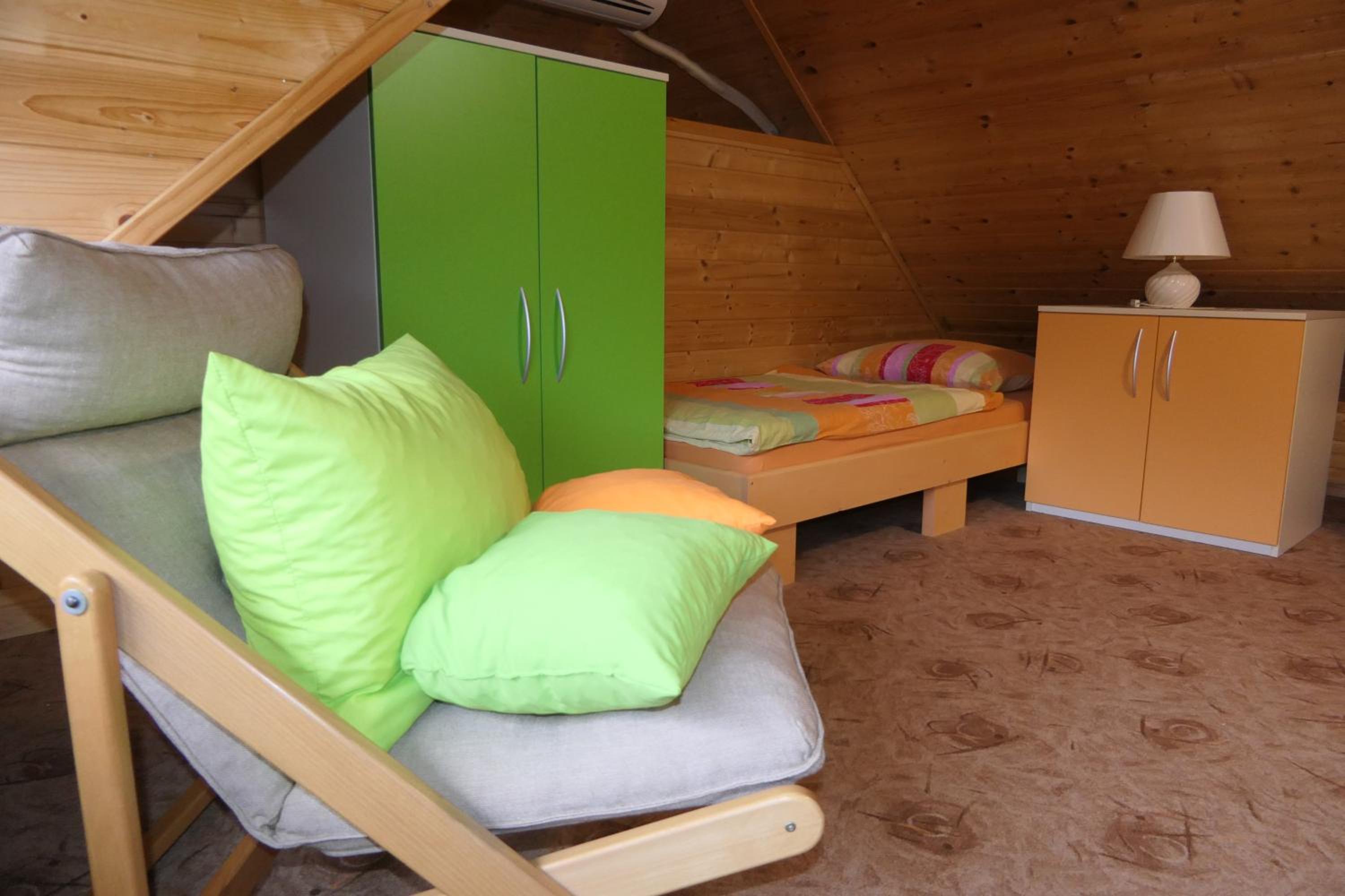 Photo 11