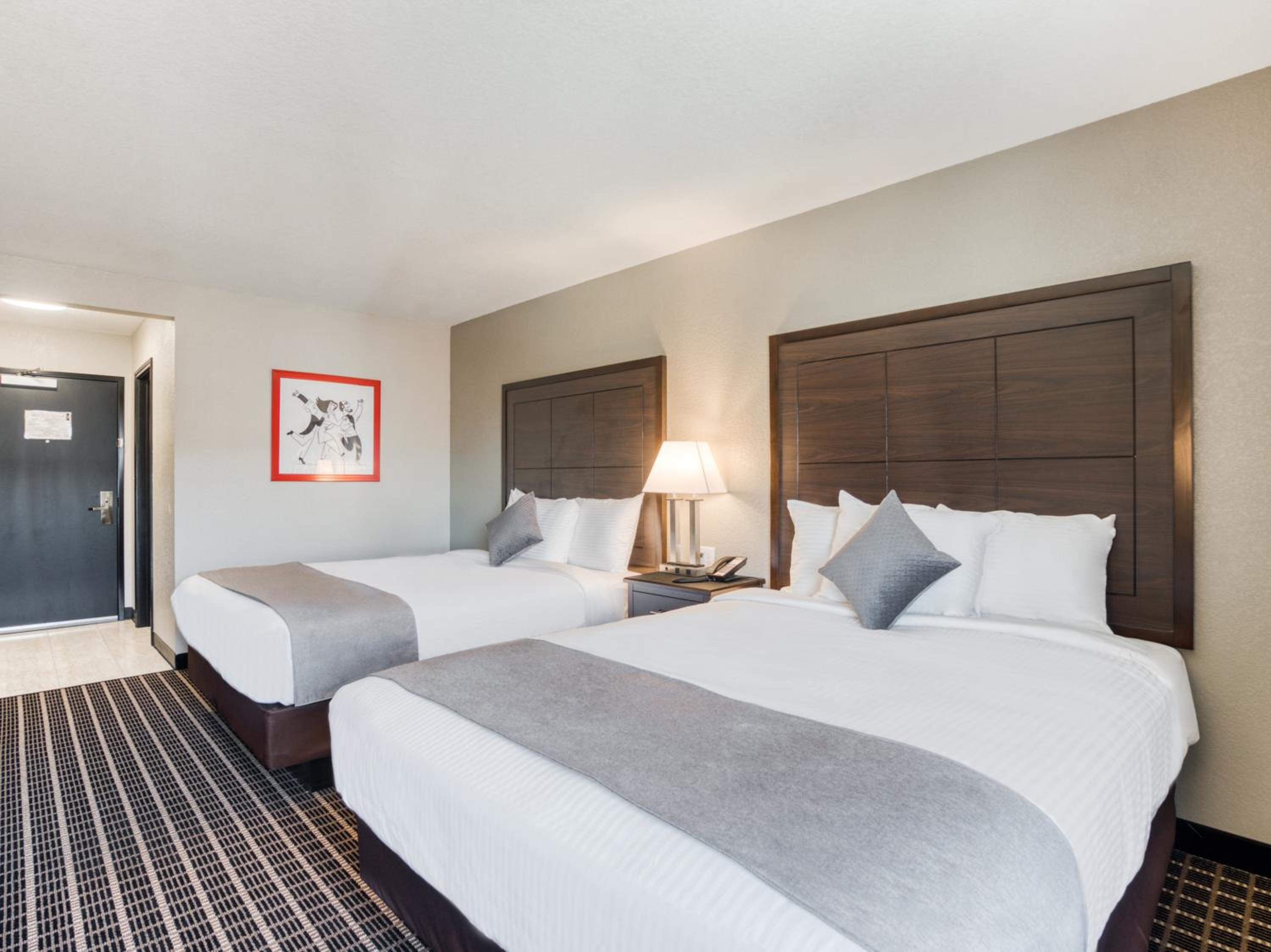Alexis Hotel & Banquets Dallas Park Central Galleria 3