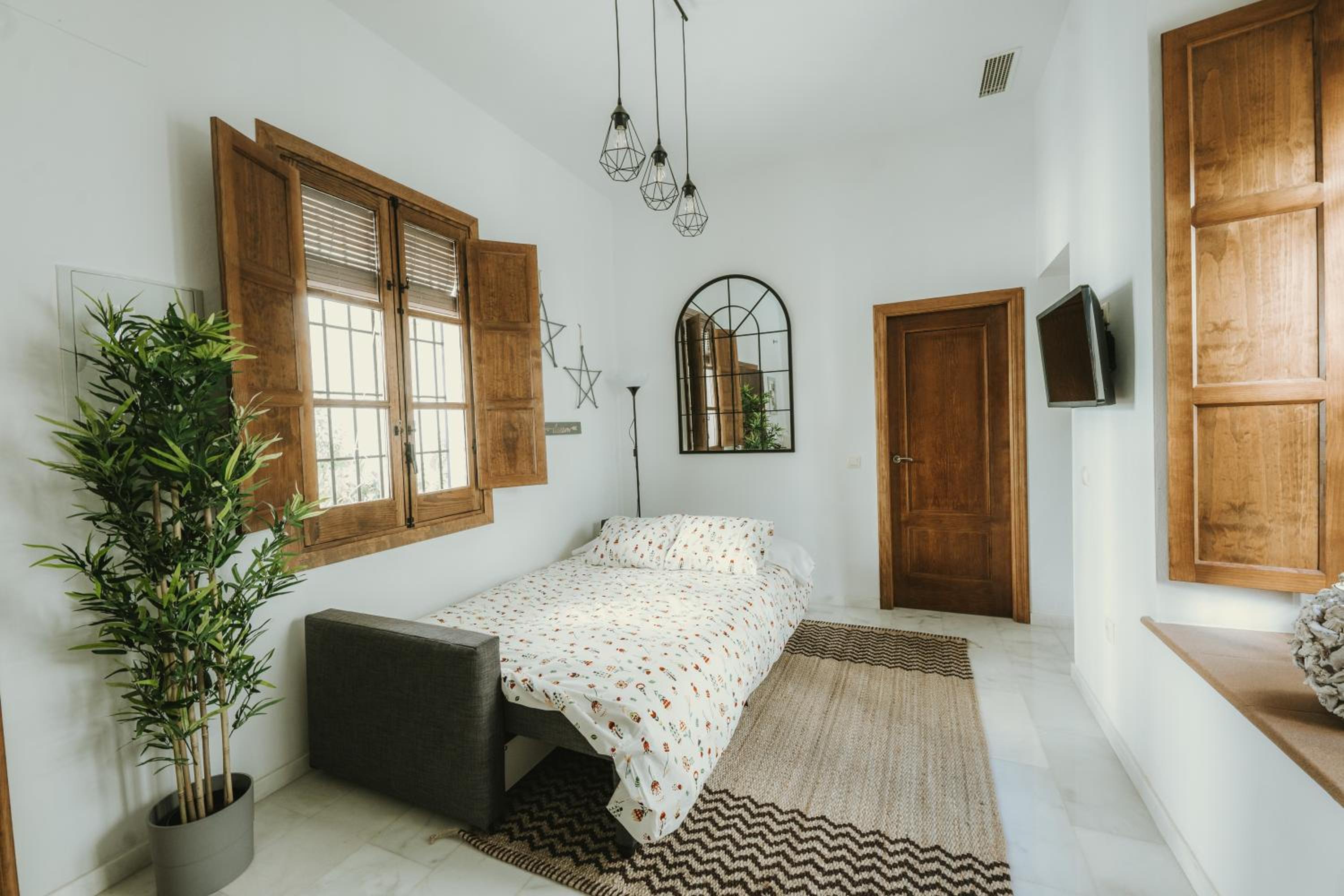 LUXURY & NEW APARTMENT CORREDERA view 3