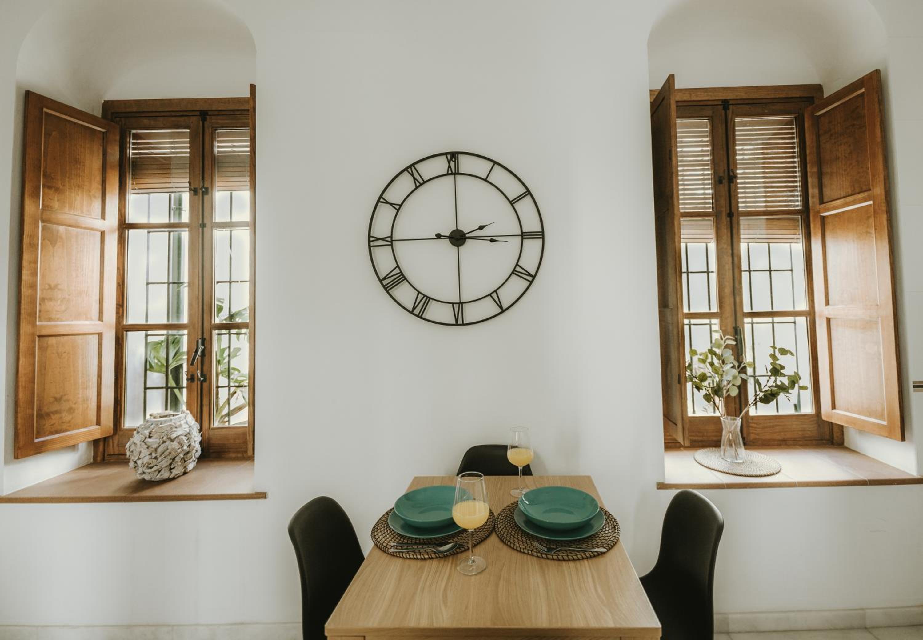 LUXURY & NEW APARTMENT CORREDERA view 4