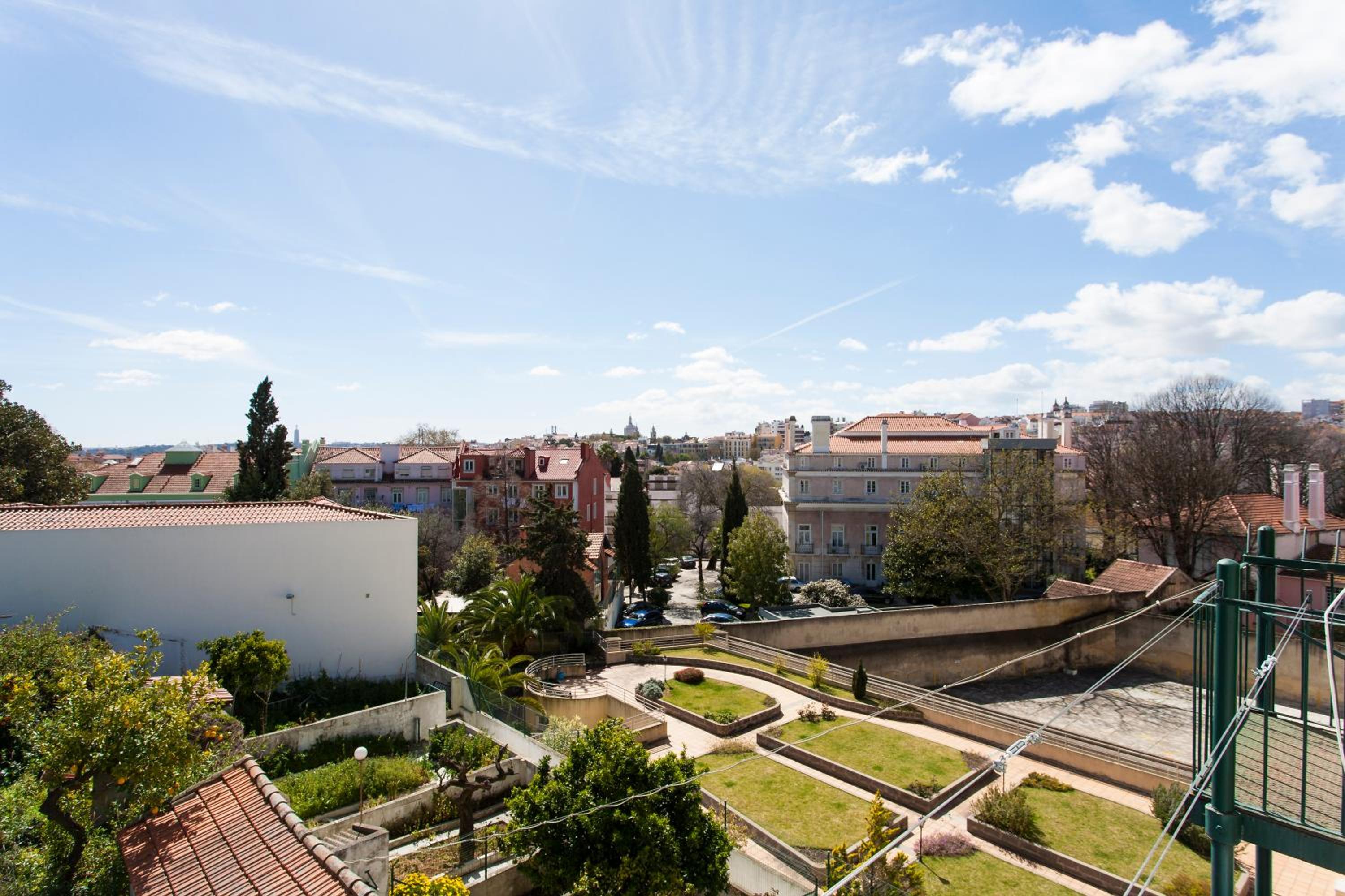 Rato by Central Hill Apartments view 3