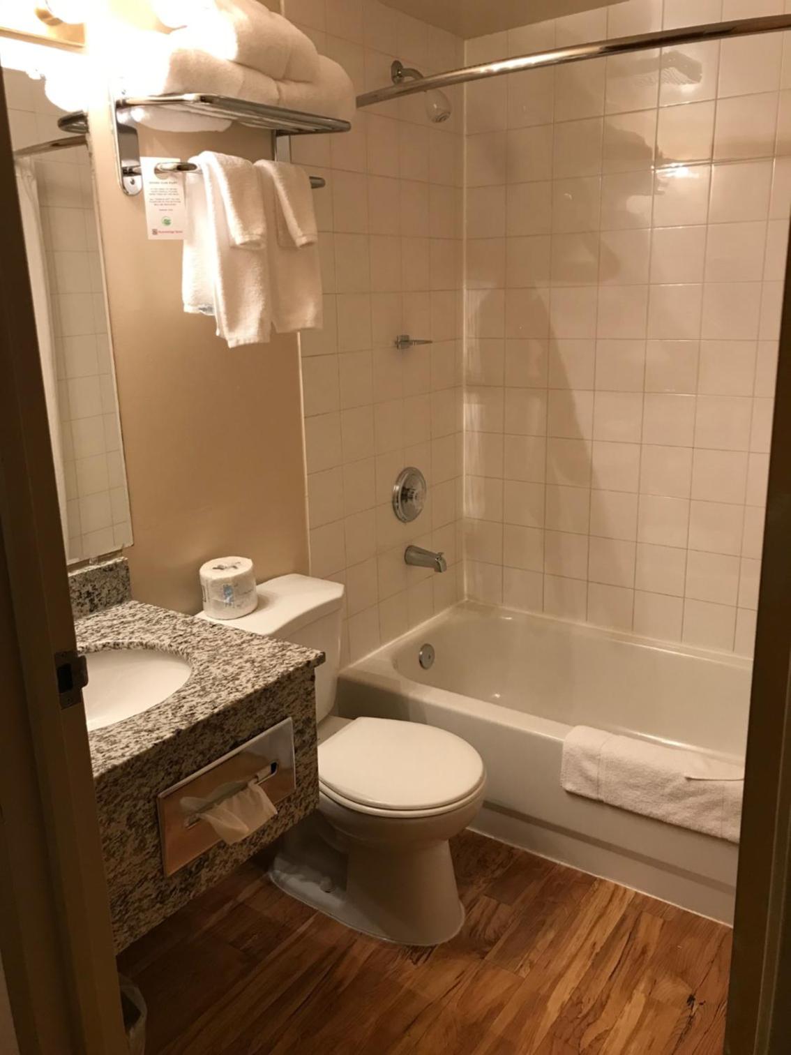 Fort Mcmurray Vacations - Stonebridge Hotel - Property Image 5