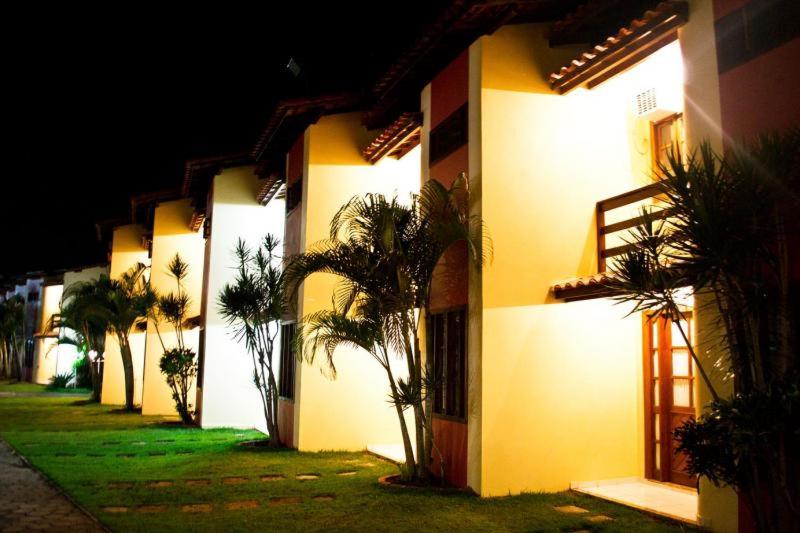 Hotel Duplex 3 suítes em Condomínio Jerusalém 1 - Image 1