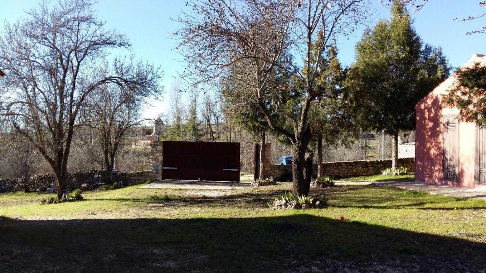 Photo 32