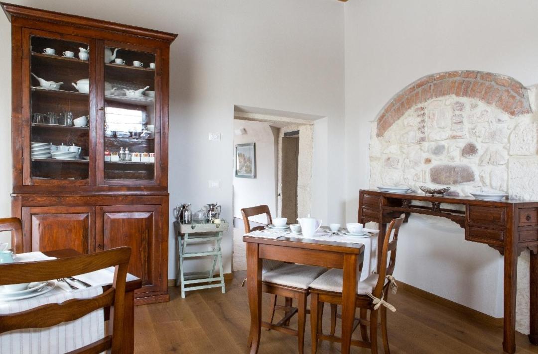 Corte Castello