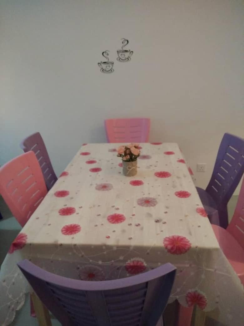 Casa D'One Homestay D Pasar Malam photo 5