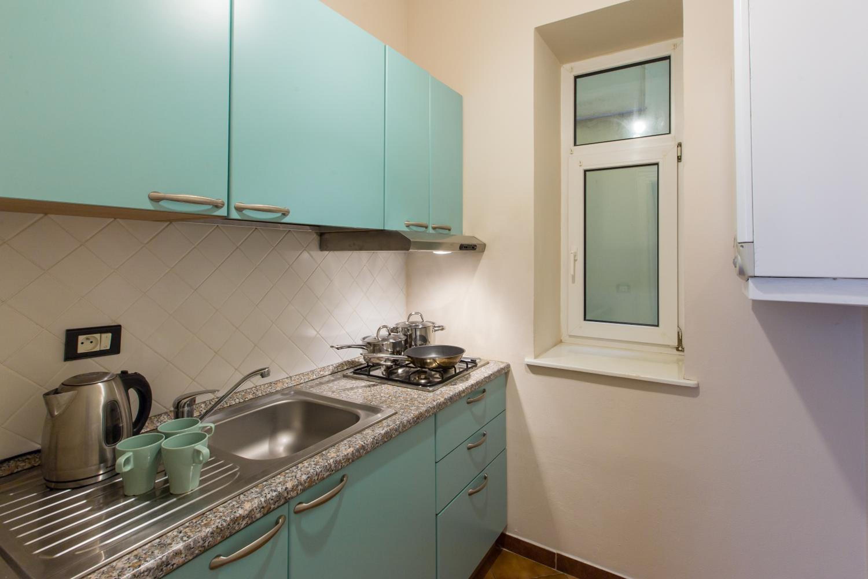 Duskova Apartments