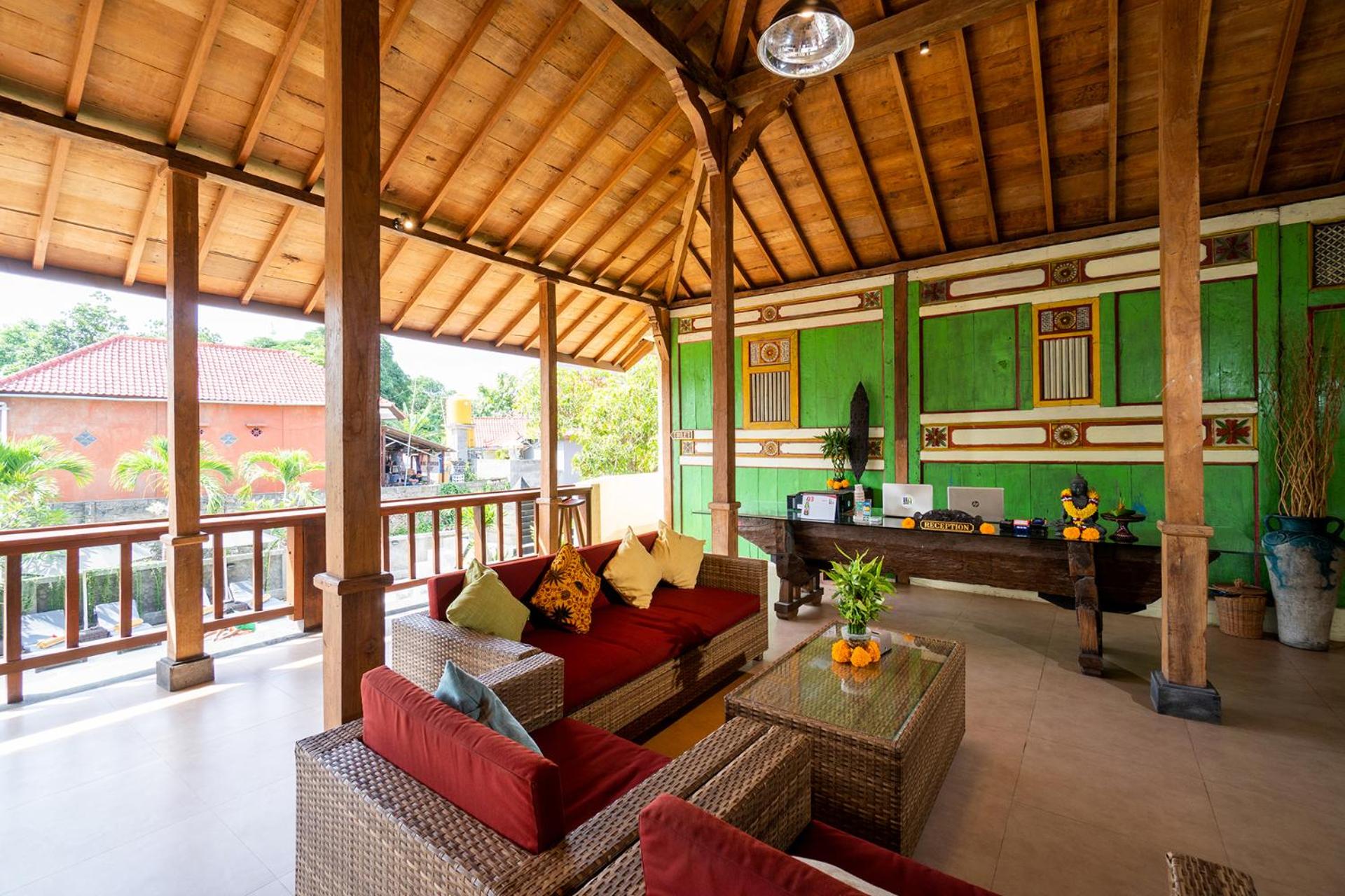 Bale Gede Lembongan