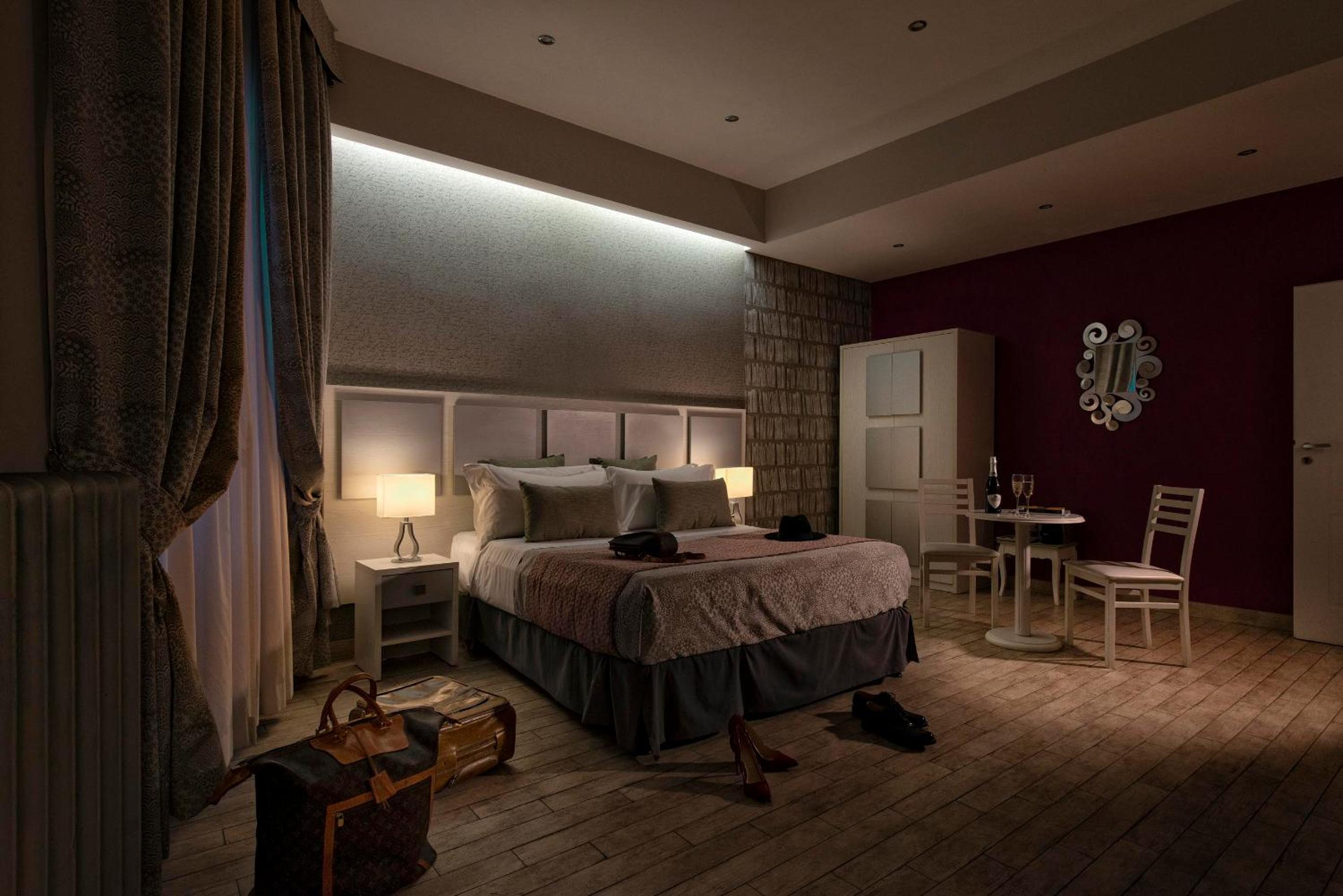 hotel room