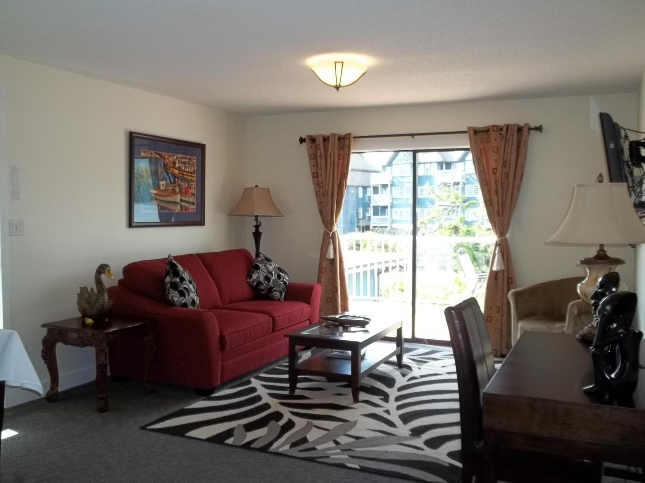 Bayshore Waterfront Inn