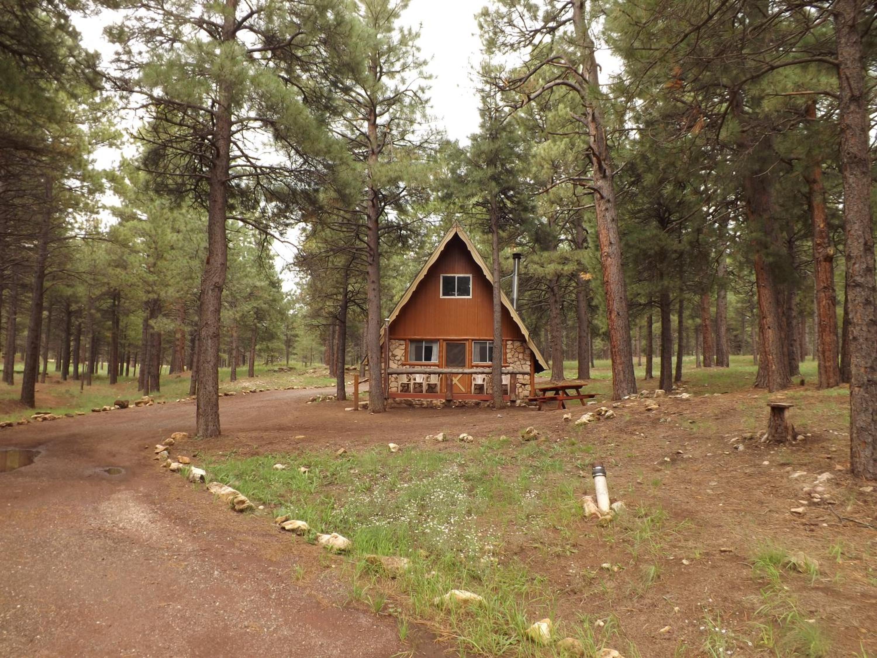 Arizona Mountain Inn & Cabins