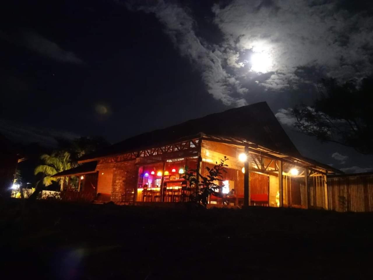 Winyanz Tambayan Tourist Inn view 2