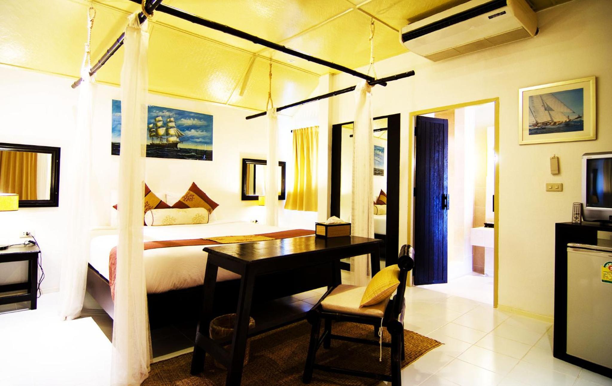 Pran Buri Vacations - Lawana Escape - Property Image 3