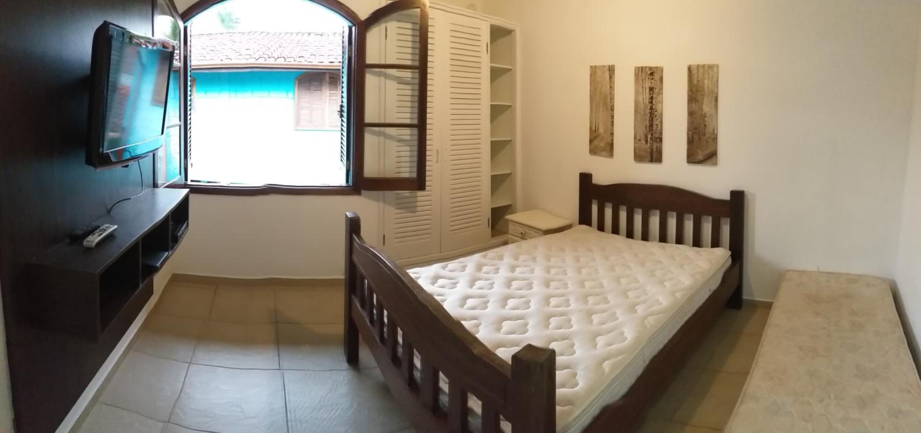 Casa Azul Itaguá 5 dorms - Wi-fi
