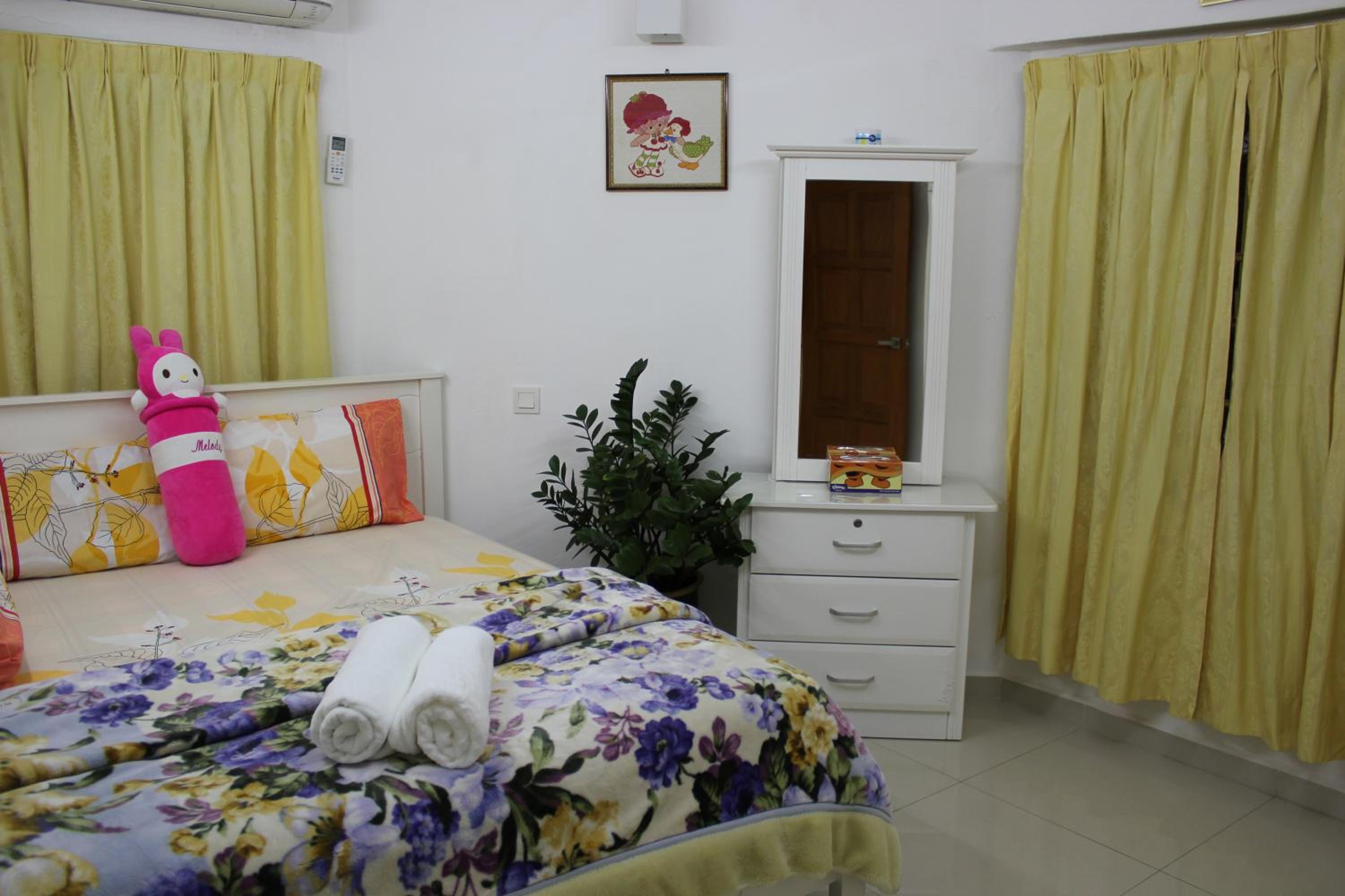 Macallum Budget Muslim Homestay photo 2
