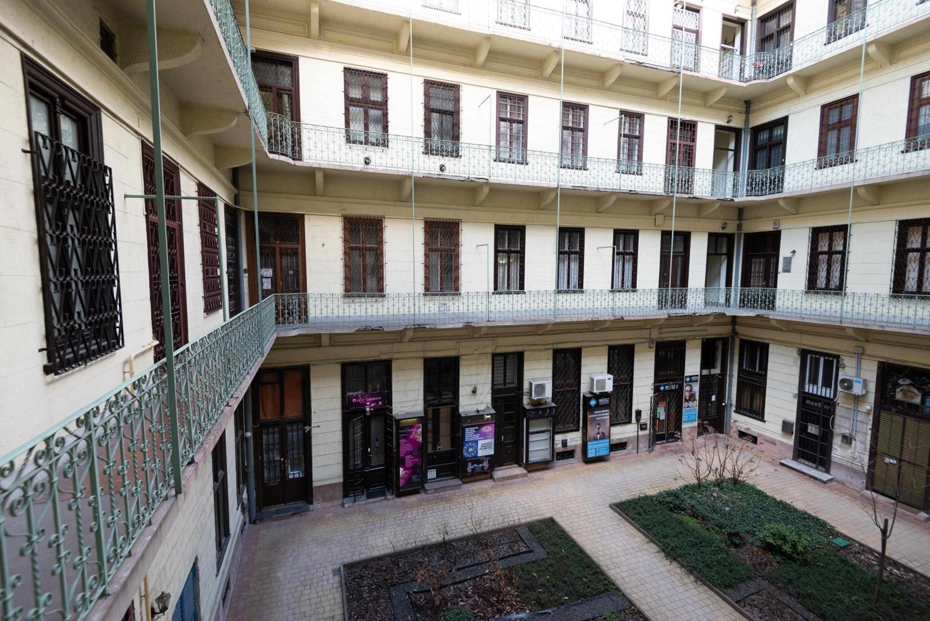 Standard Apartment by Hi5 - West End Center view 5