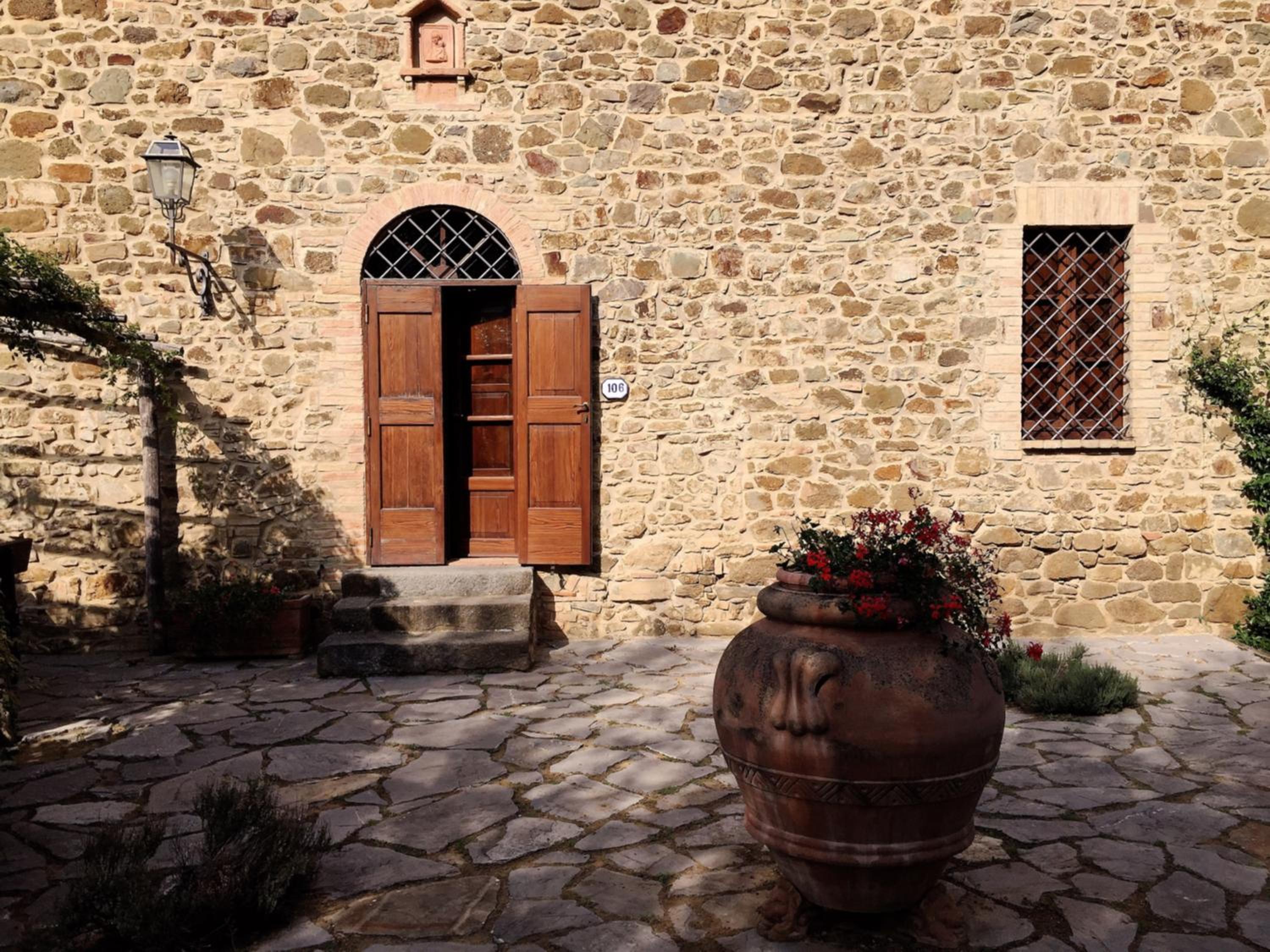 Tenuta Canina view 4