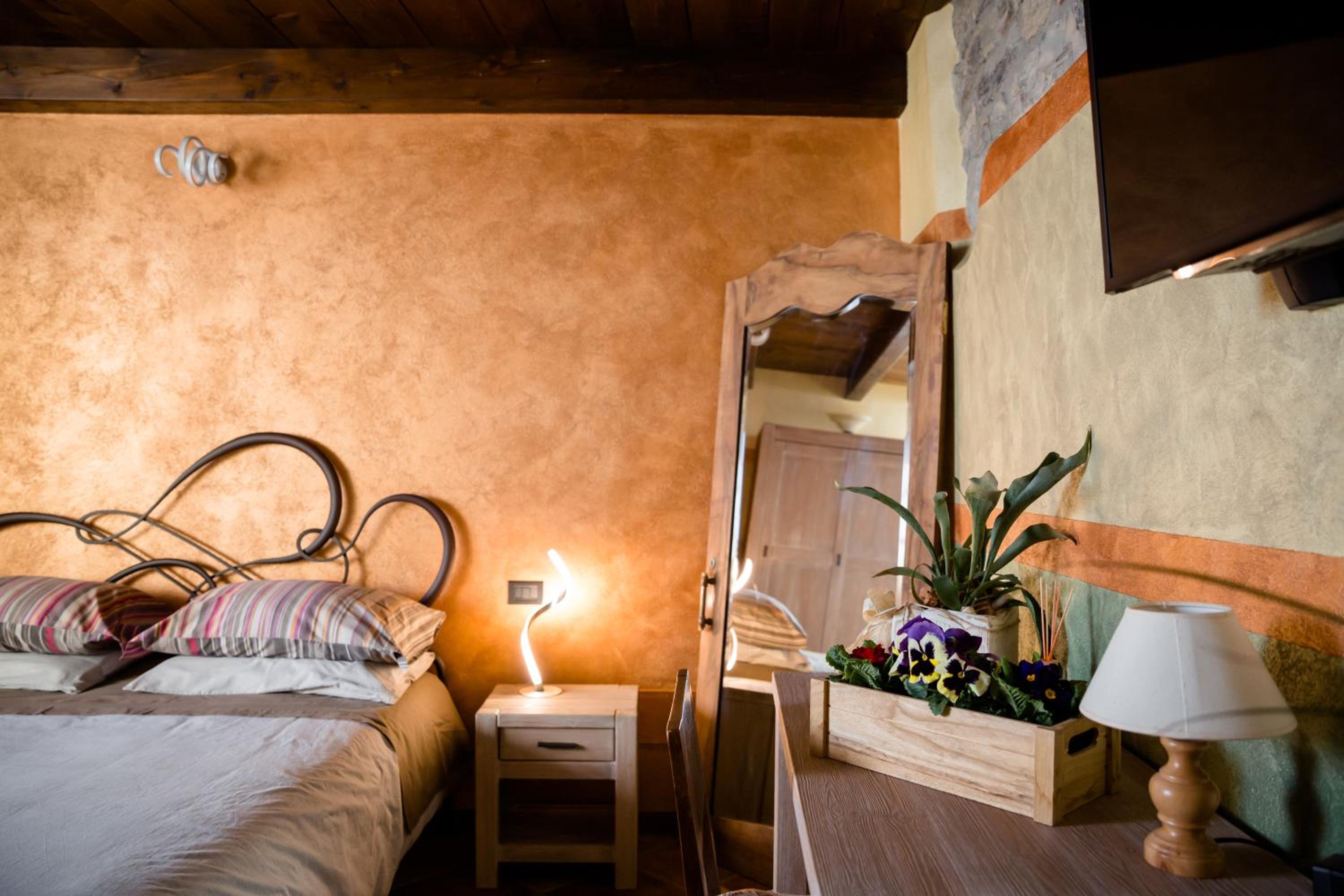 CA' BAETTI L'ANTICO BORGO en Roncola