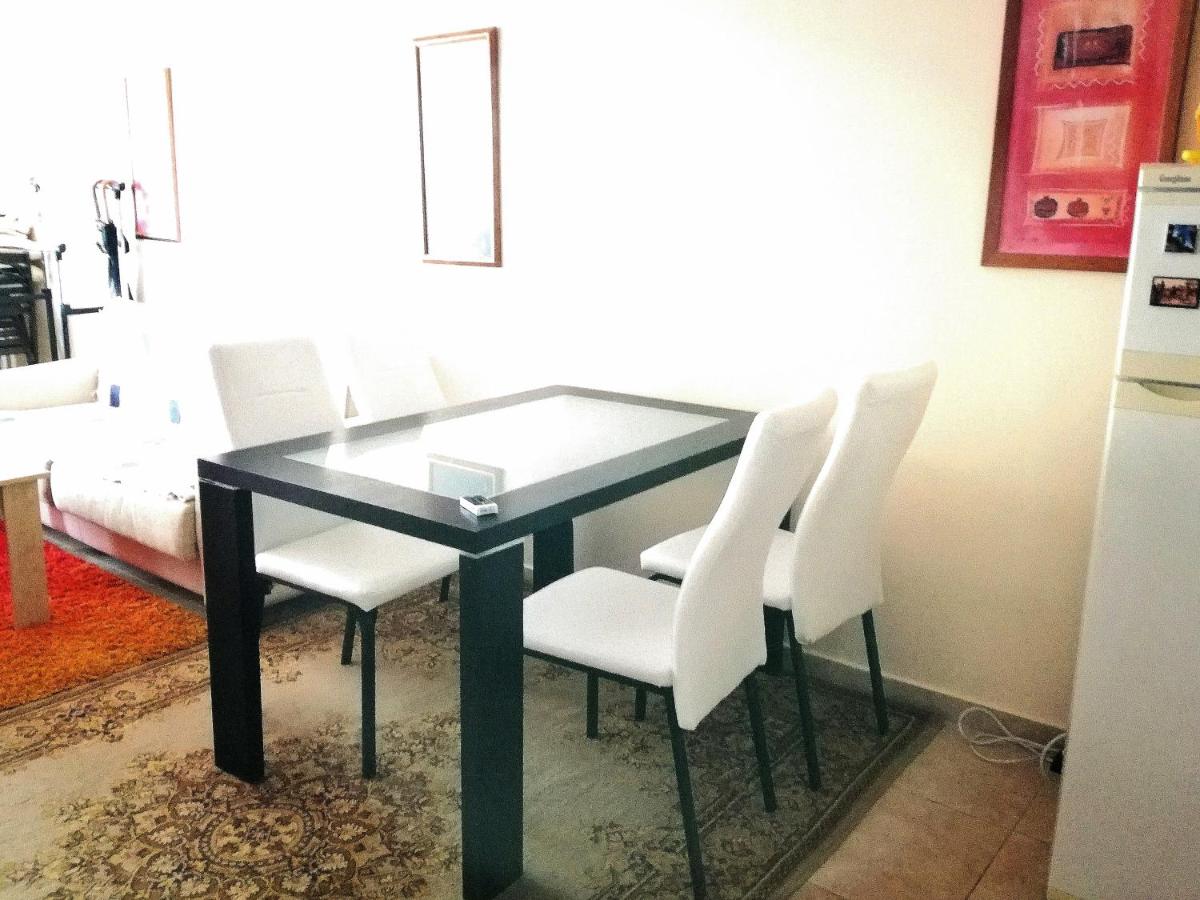 Single Apartment in Searegal Compex