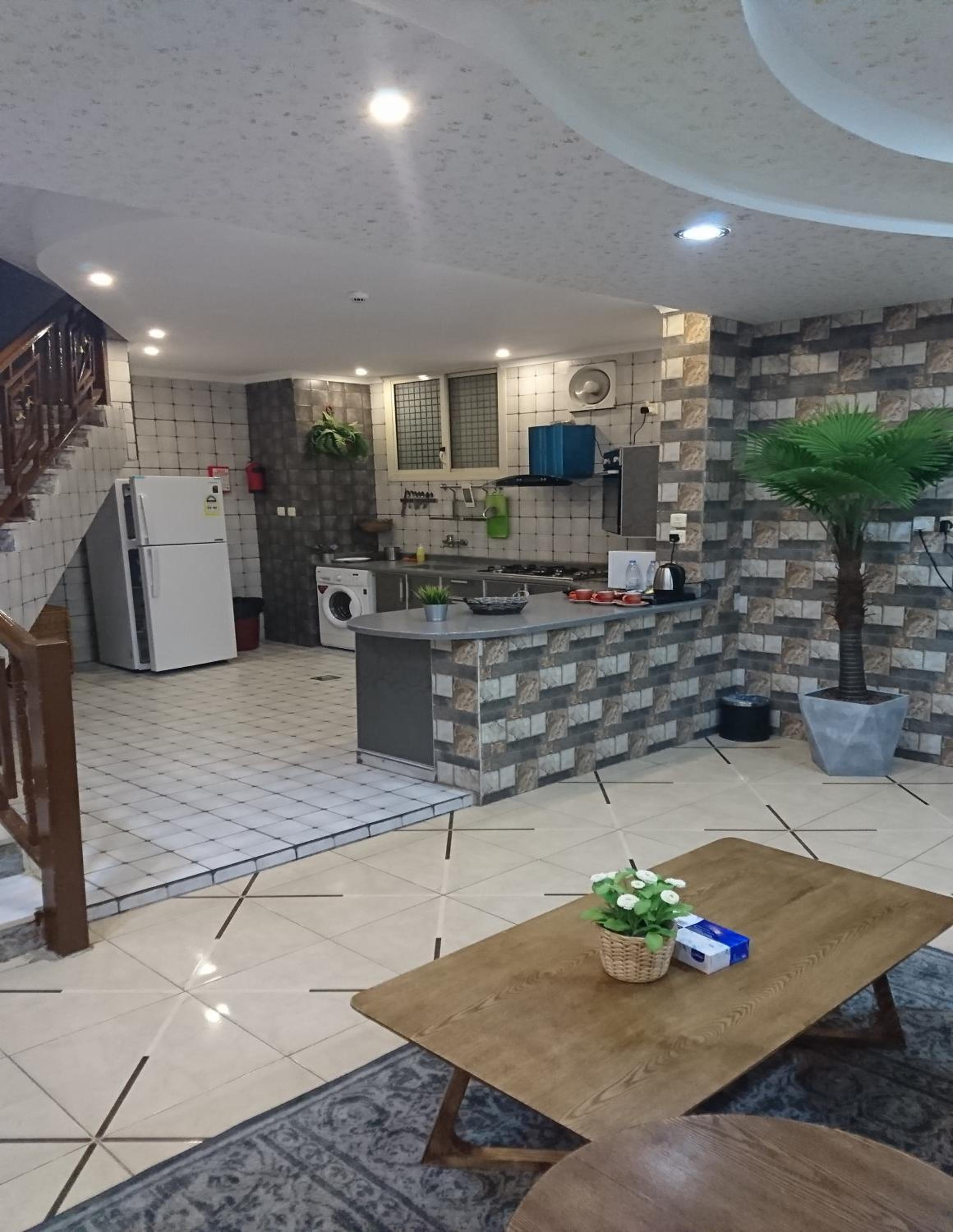 Al Dana Plaza Villas