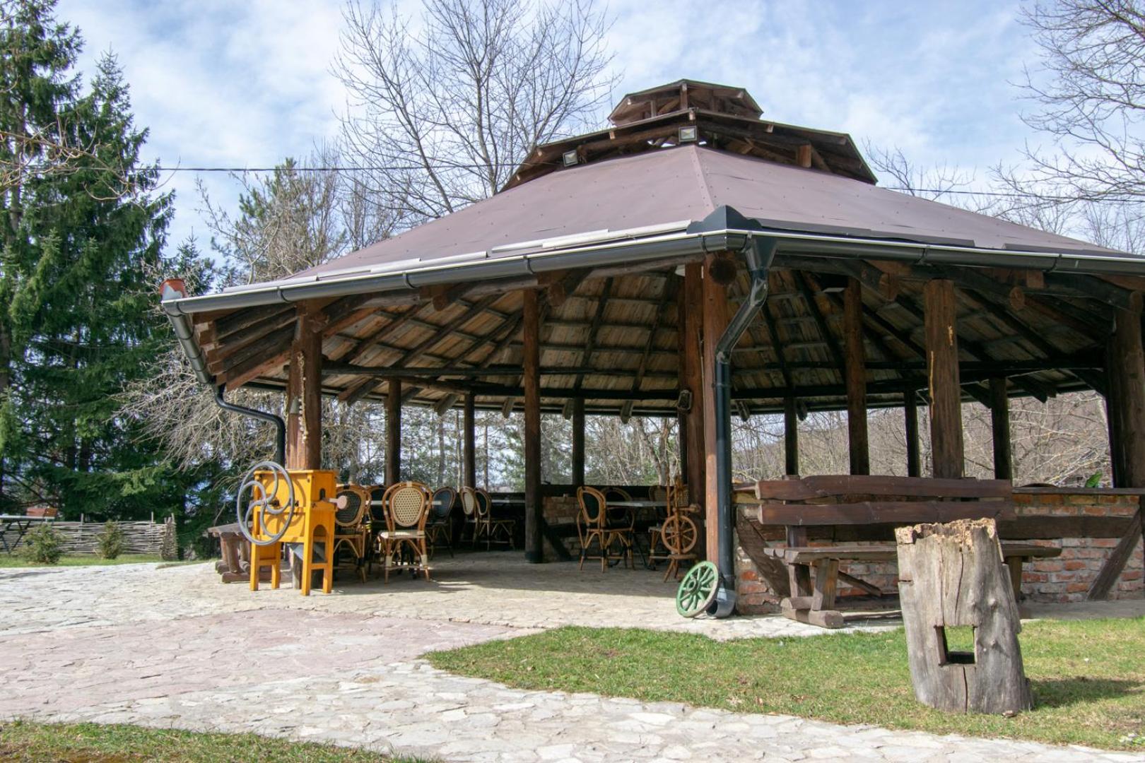 outdoor BBQ area