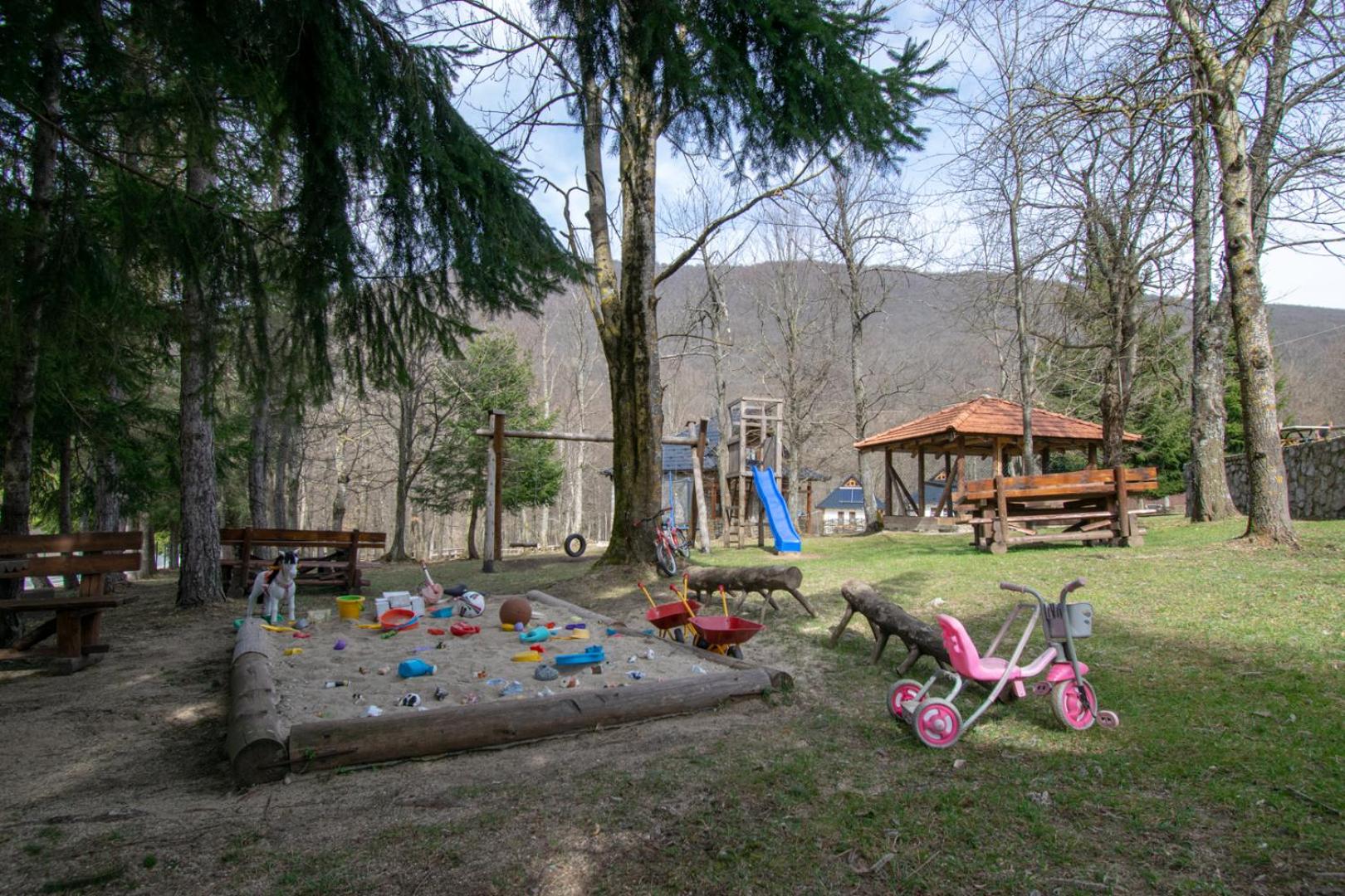 children's play area