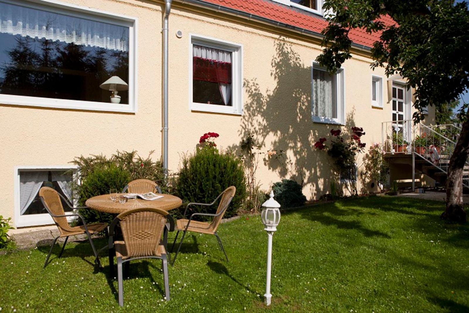 Gönndyr view 3