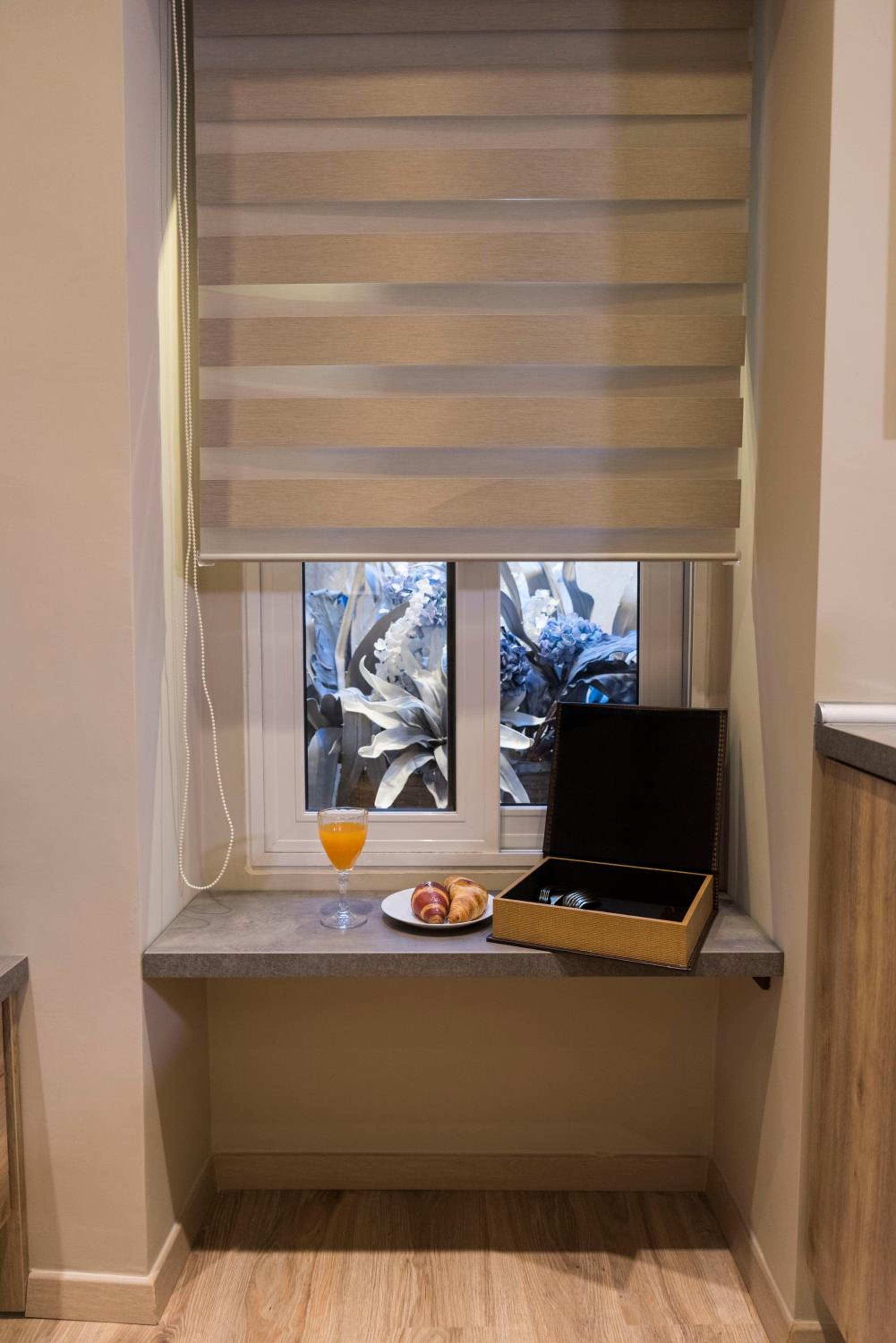 Wisdom Residence Luxury Apartments at Plaka