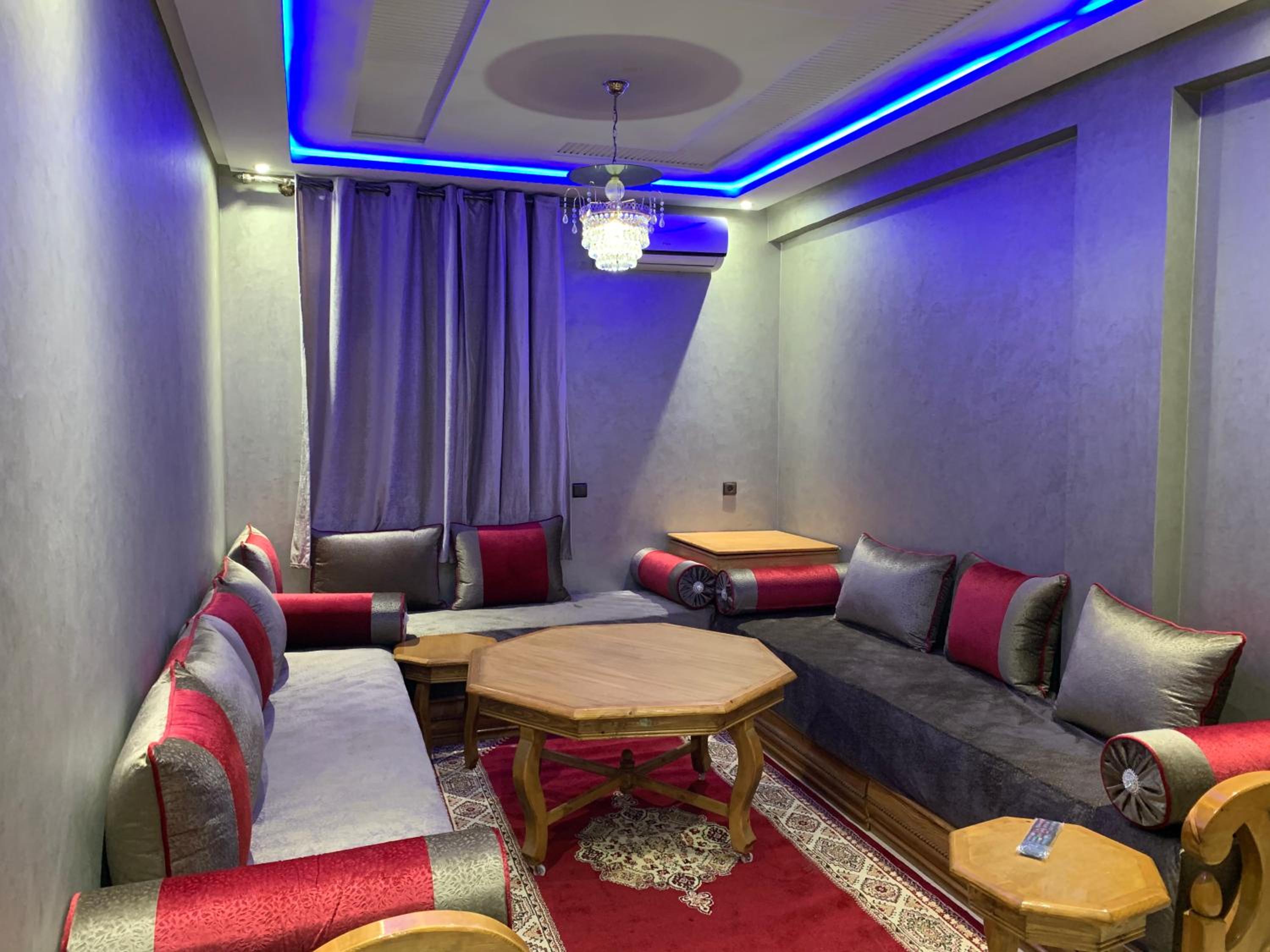 lounge