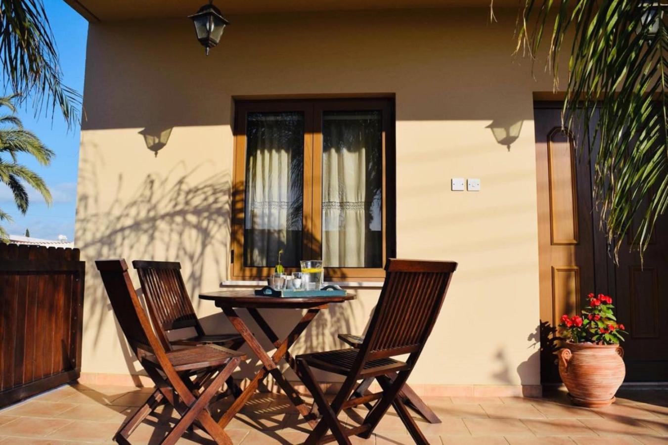 Rustic House view 4