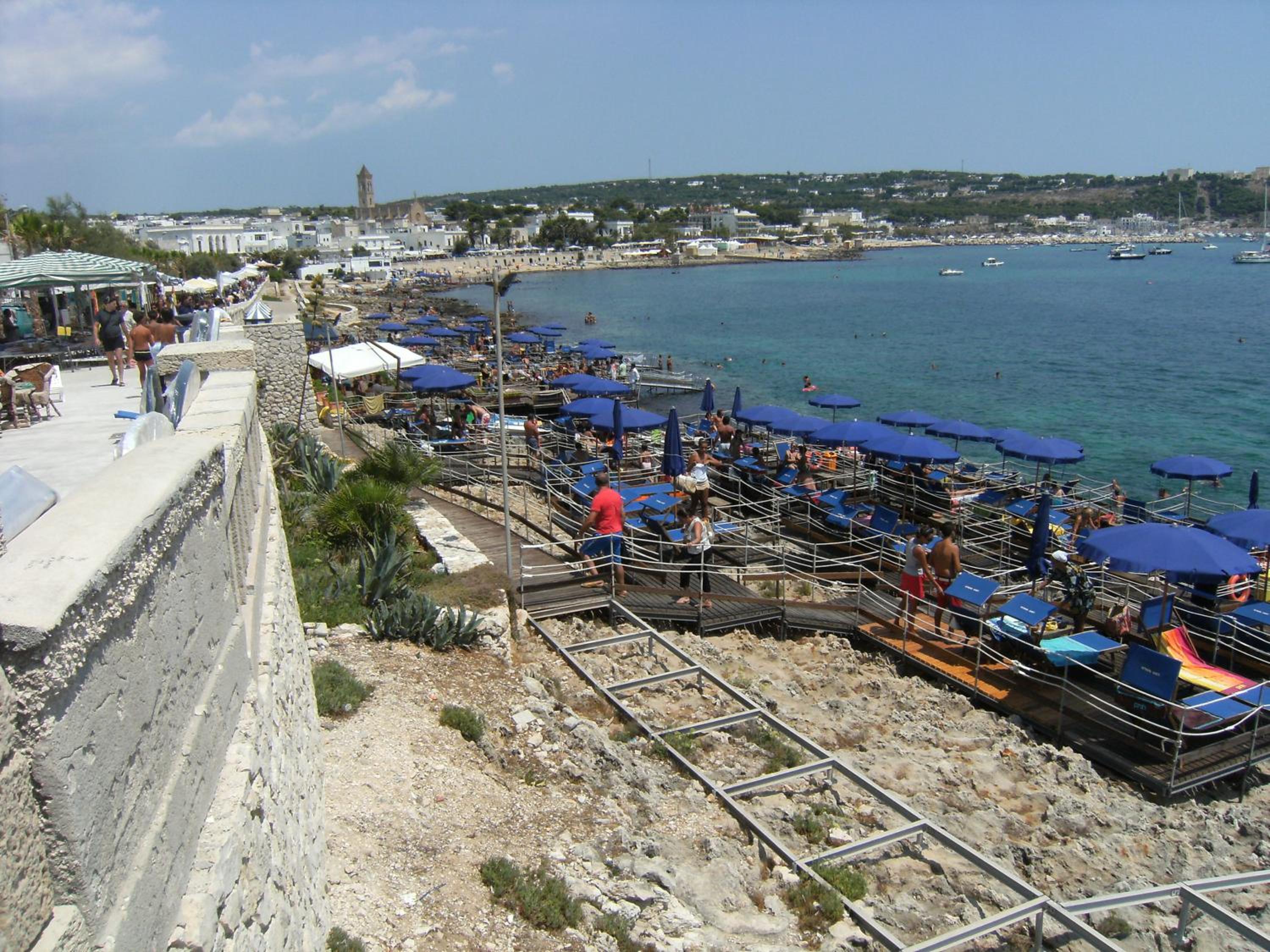 Photo 48