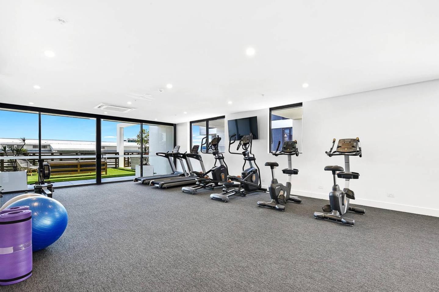 Qube Broadbeach Ocean View Apartments