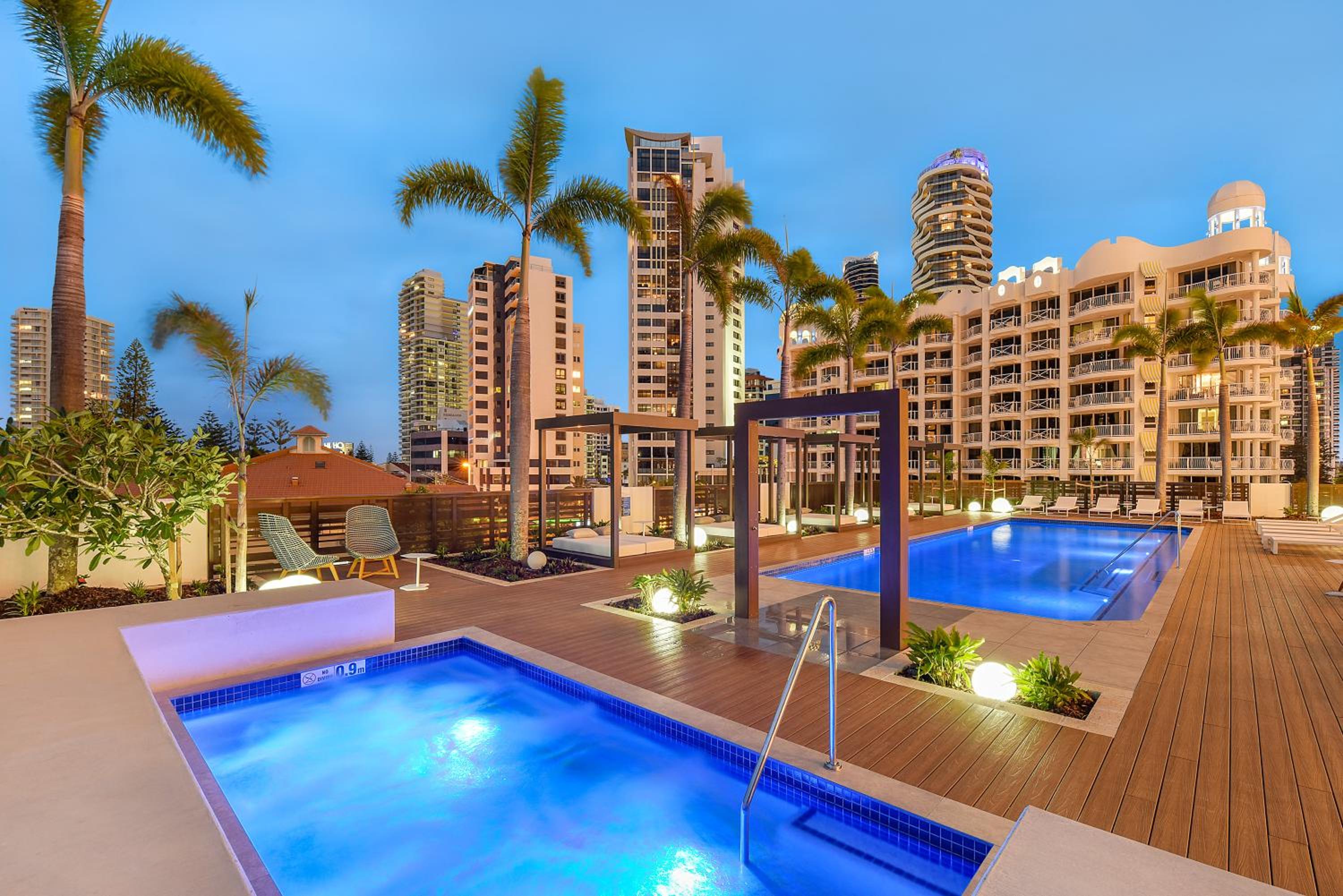 Qube Broadbeach Ocean View Apartments