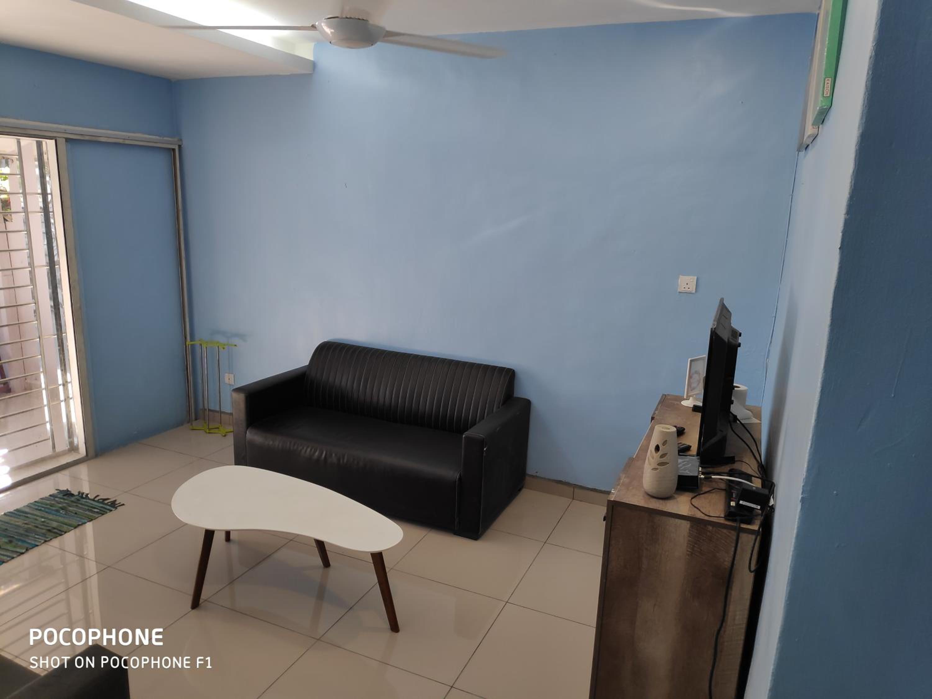 Cempaka Homestay Batu Pahat photo 2